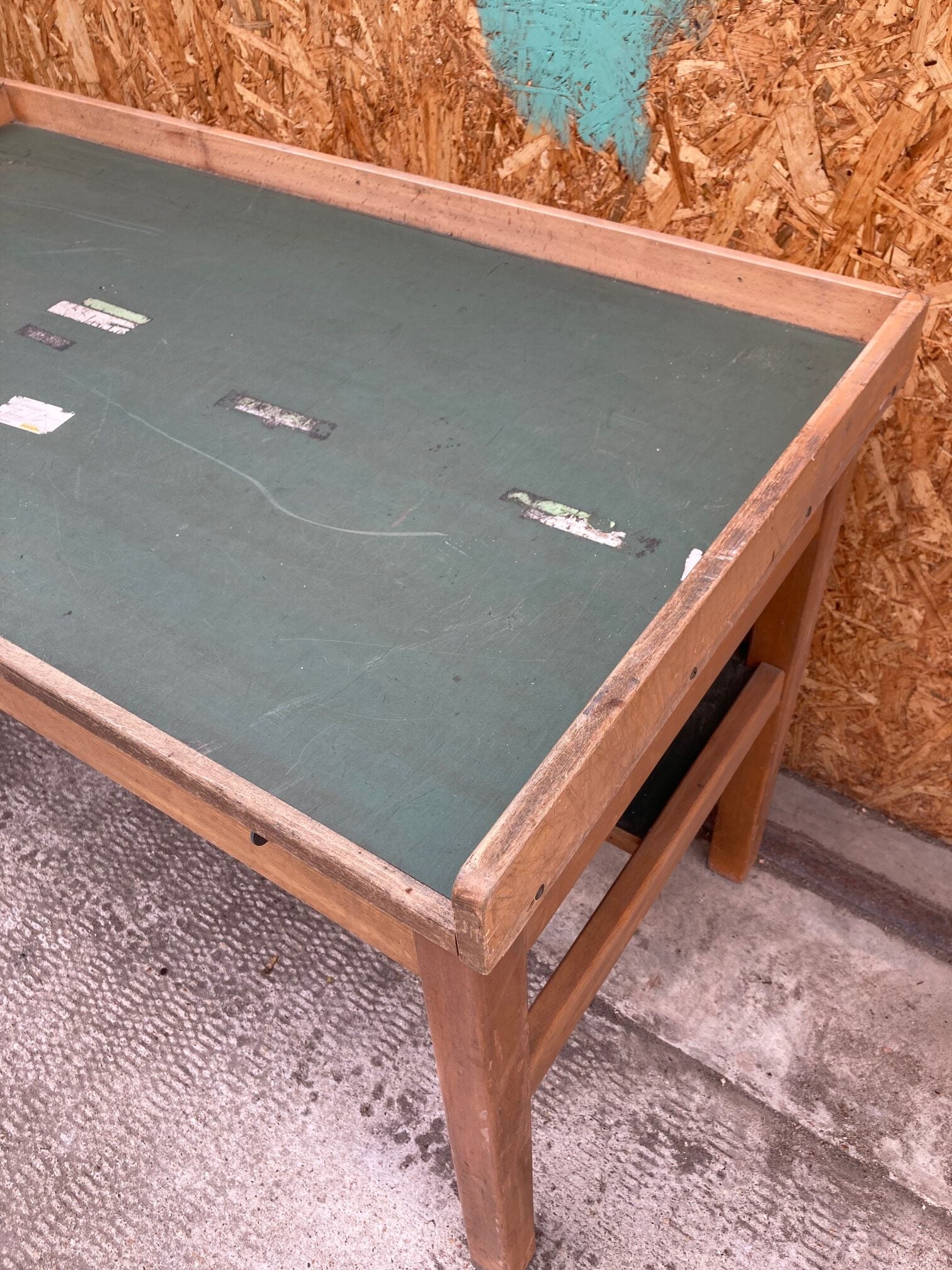 french-lab-bench-5