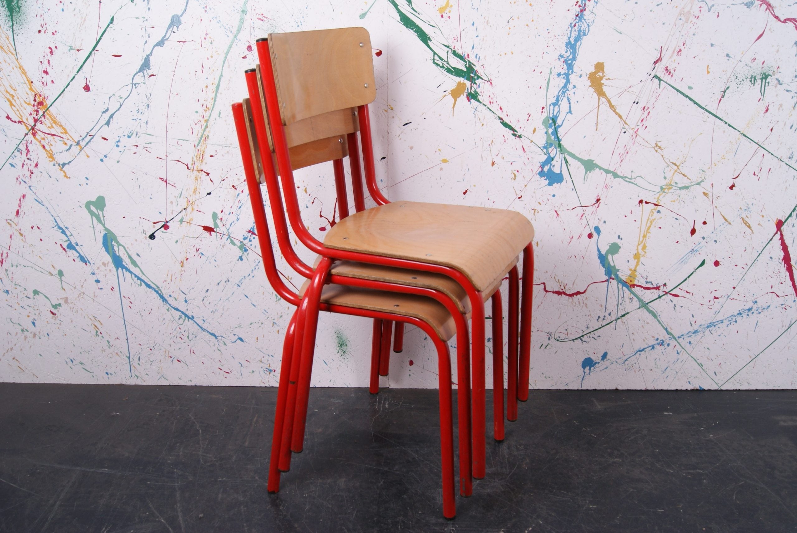 french-red-chairs-1