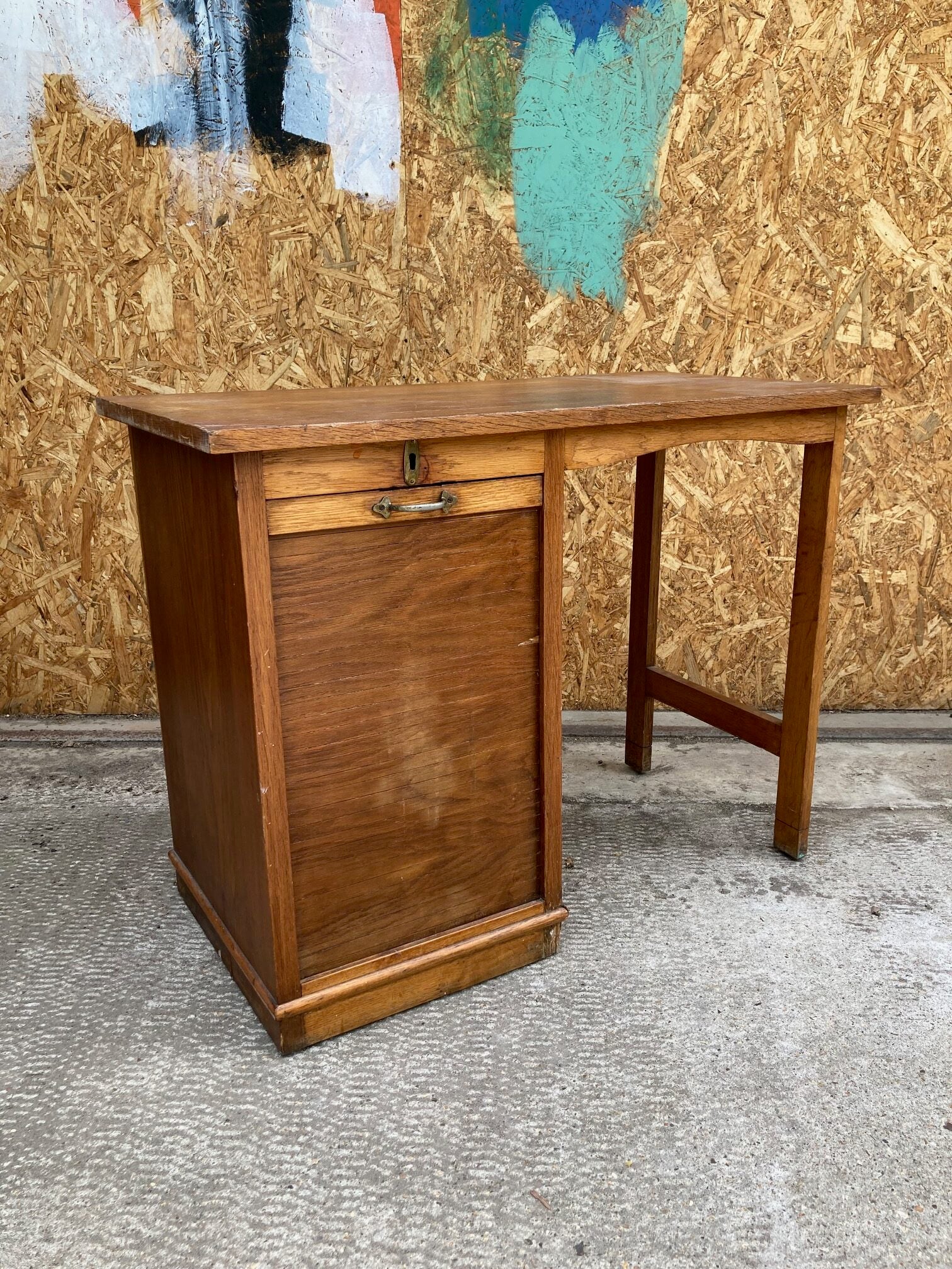 french-tambour-wooden-desk-6