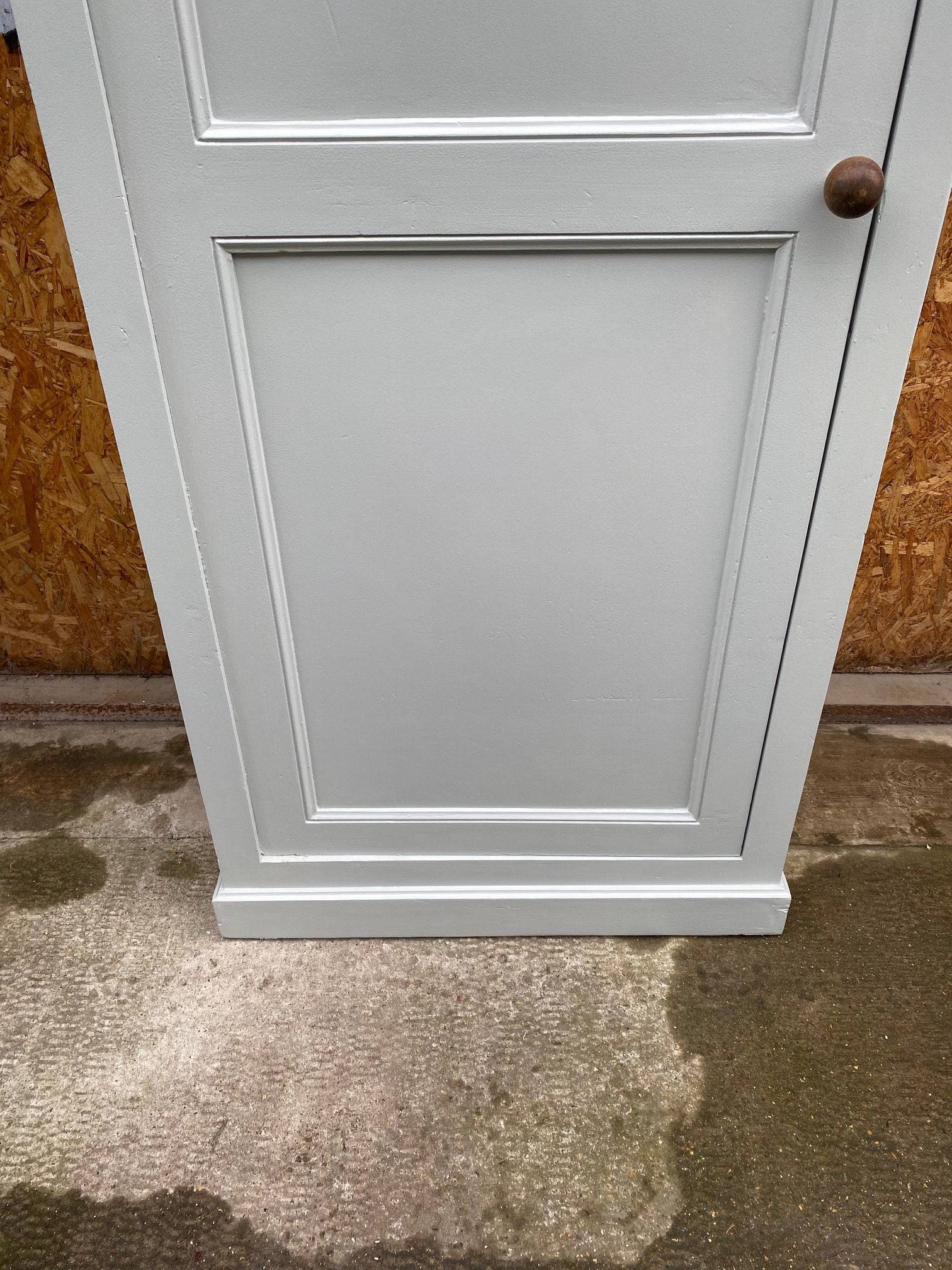 french-wooden-cupboard-13