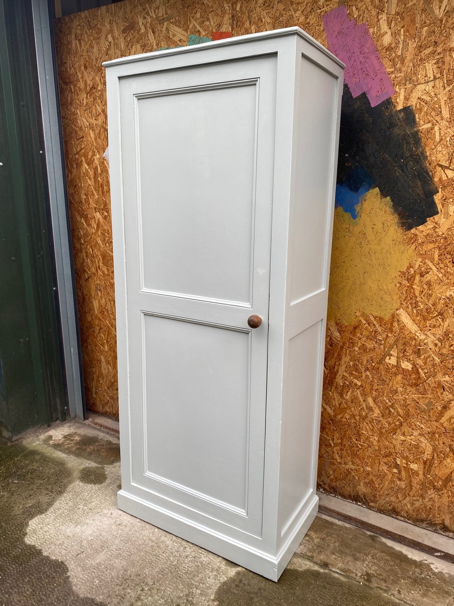 french-wooden-cupboard-2