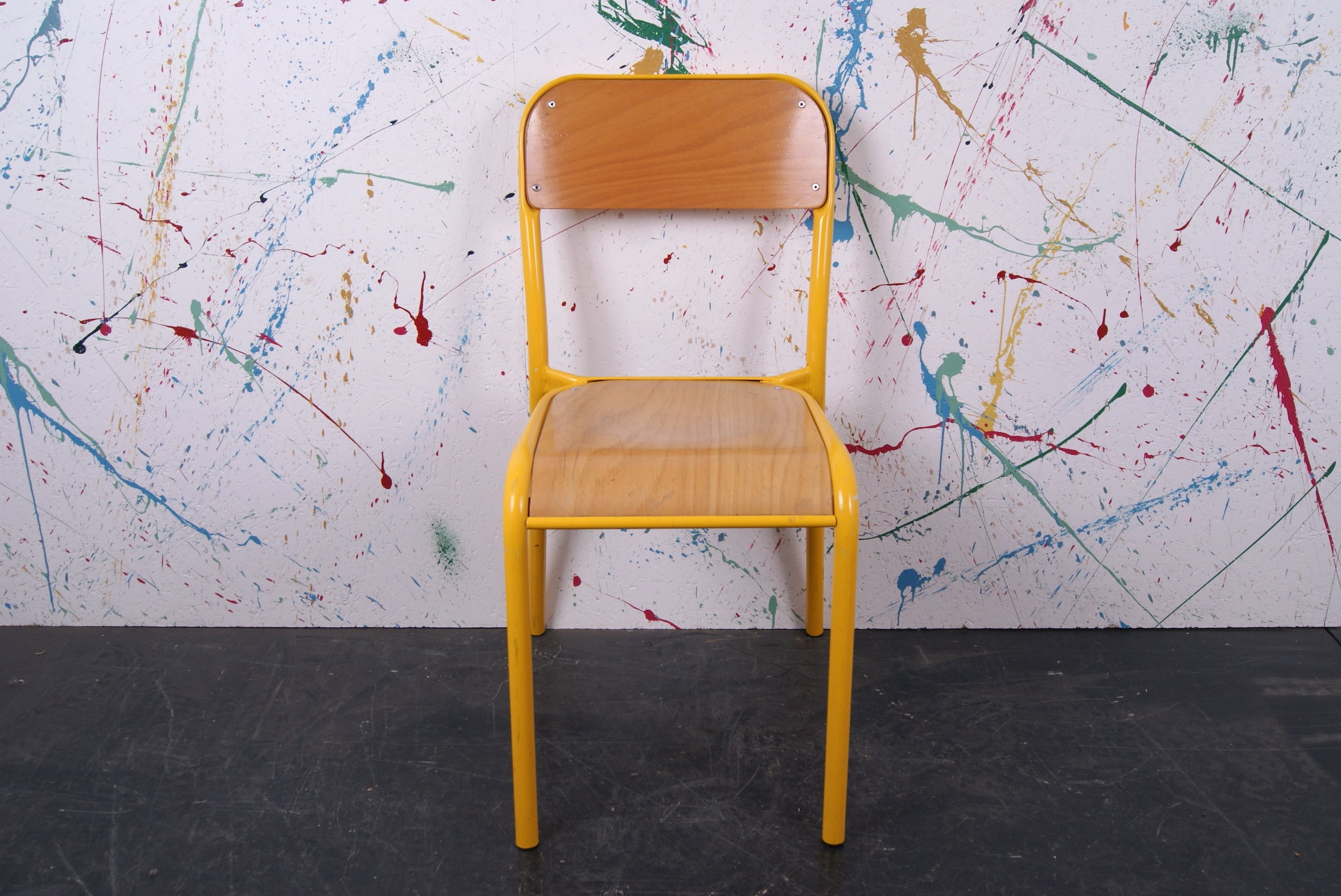 french-yellow-chairs-4