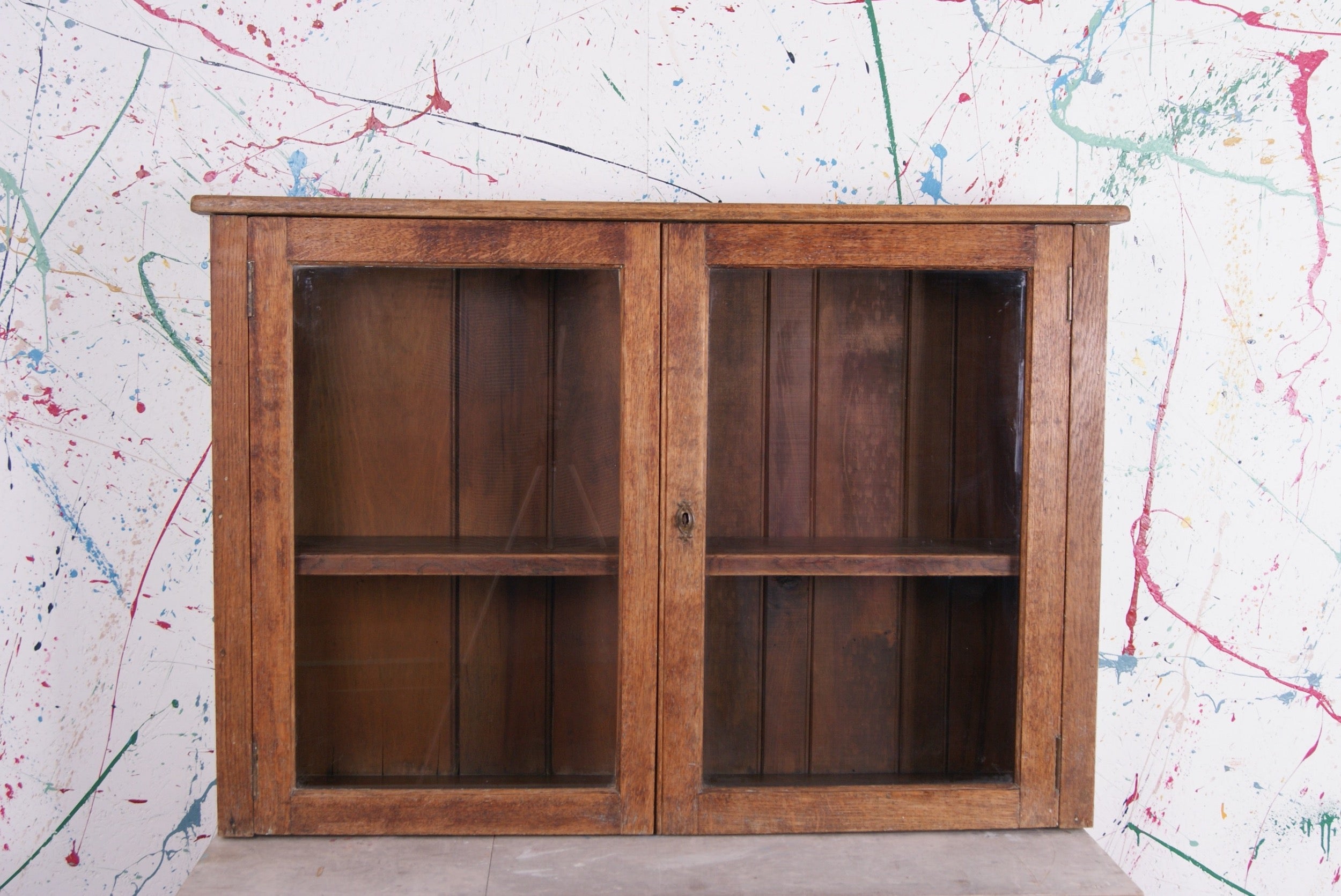 glass-cabinet-1