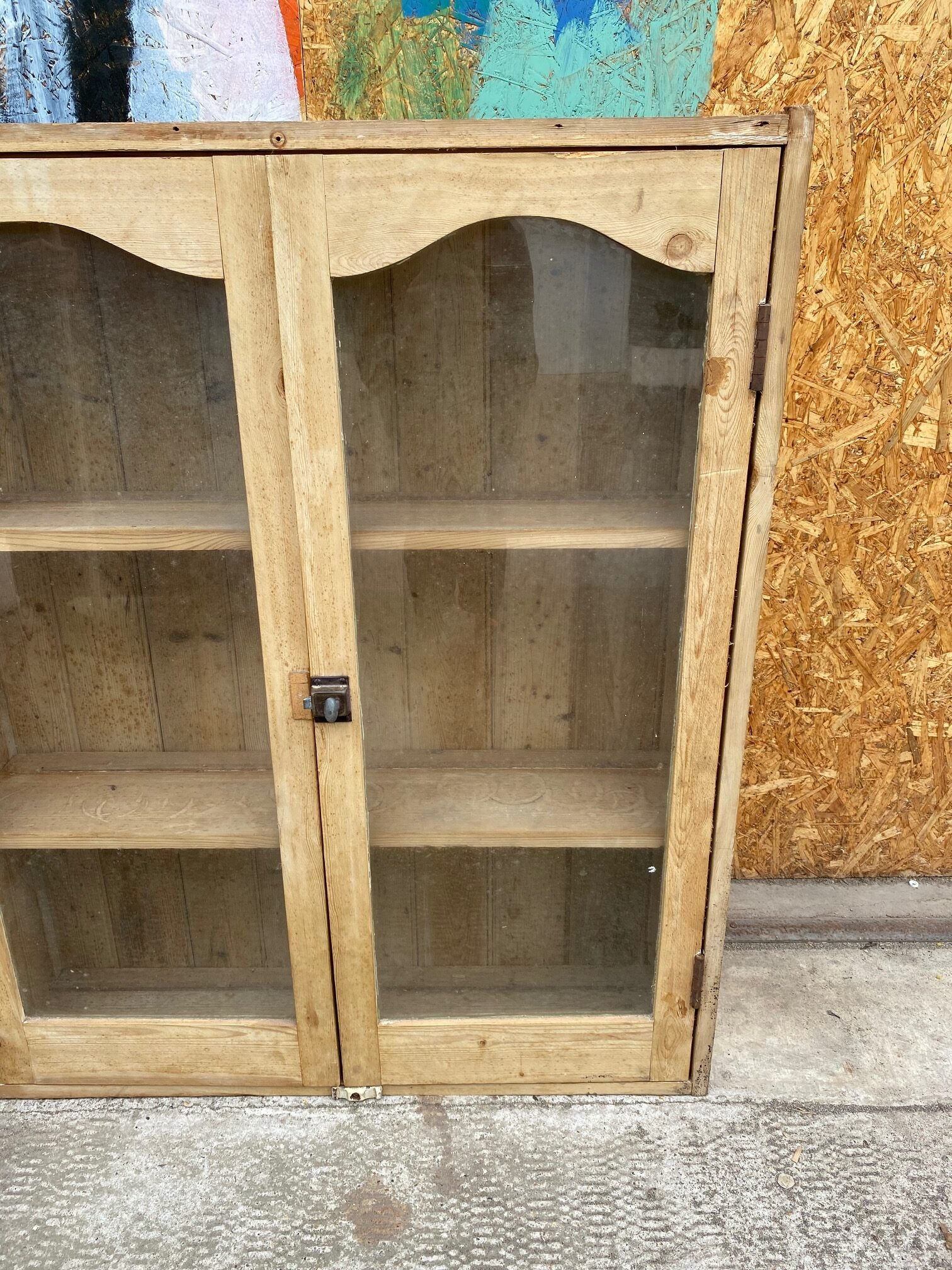 glass-cabinet-21