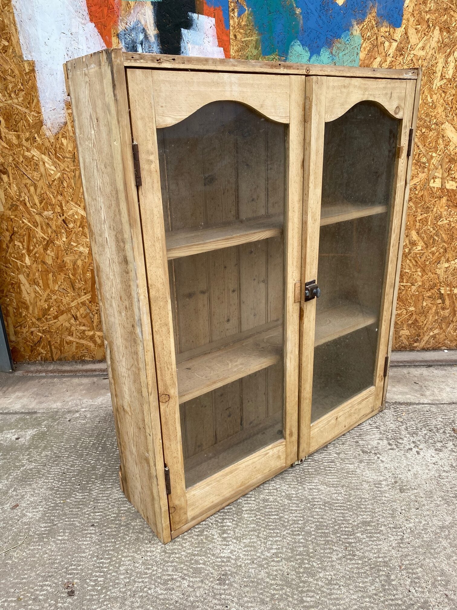 glass-cabinet-26