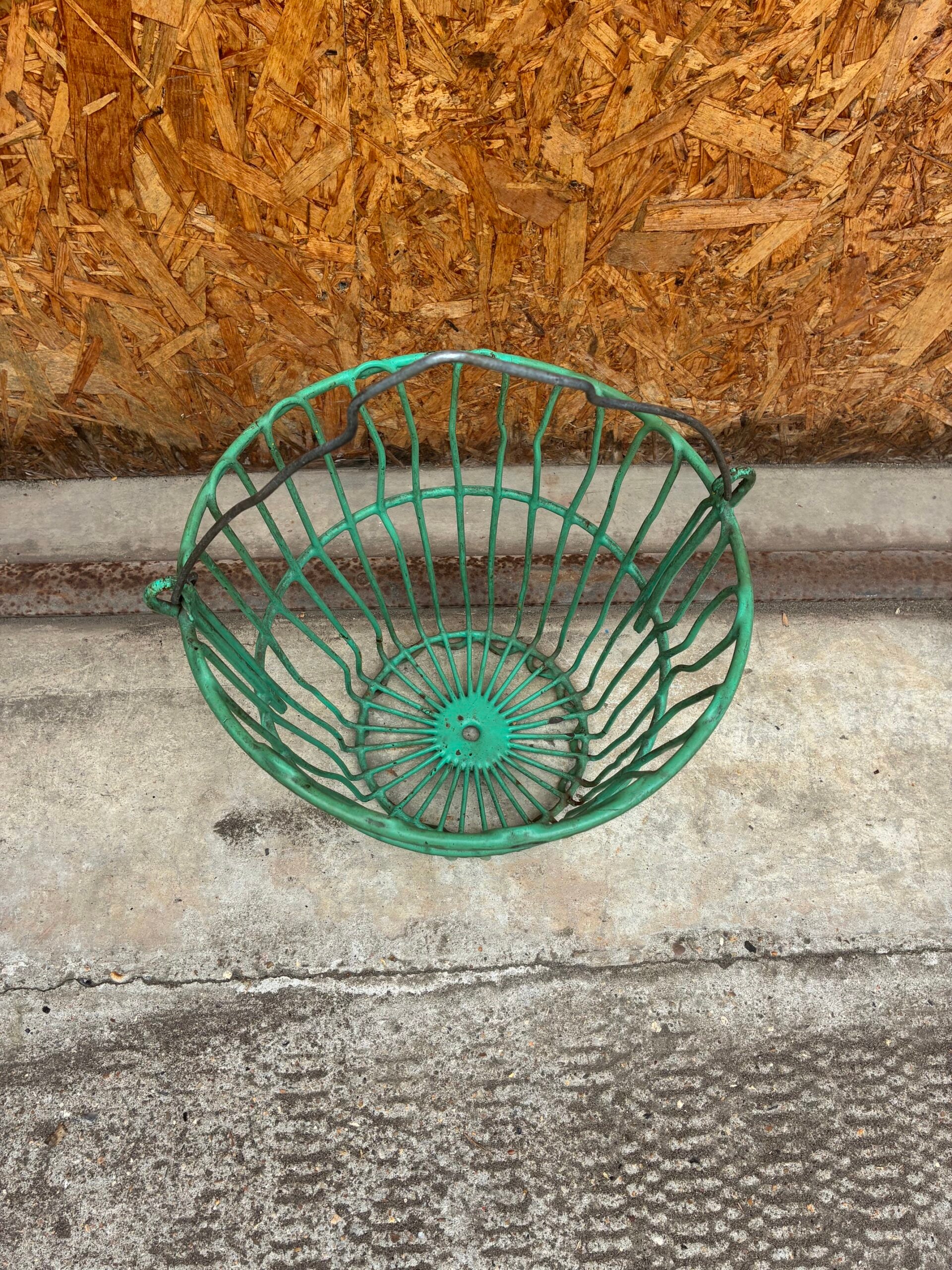 green-basket-2