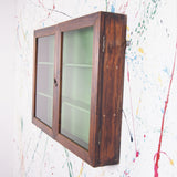 green-display-cabinet-2