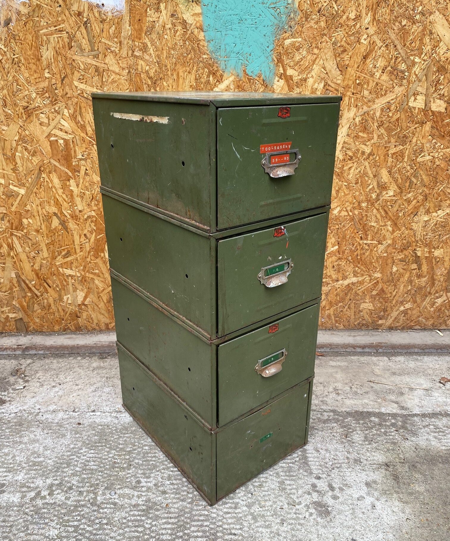 green-filing-cabinet-5