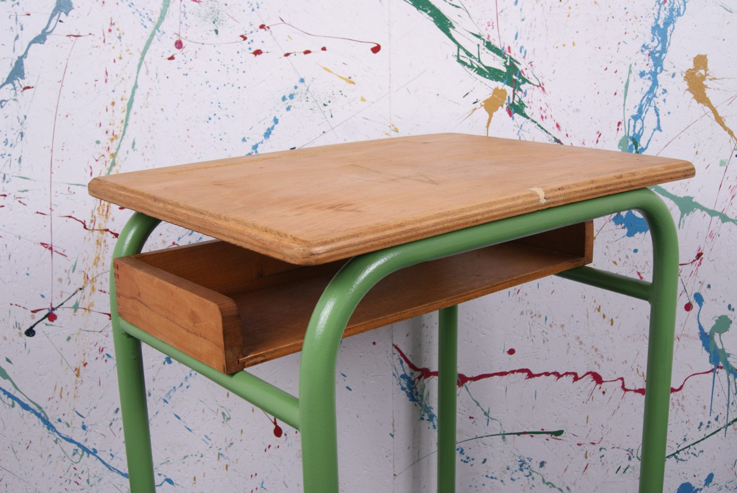 green-french-single-desk-4