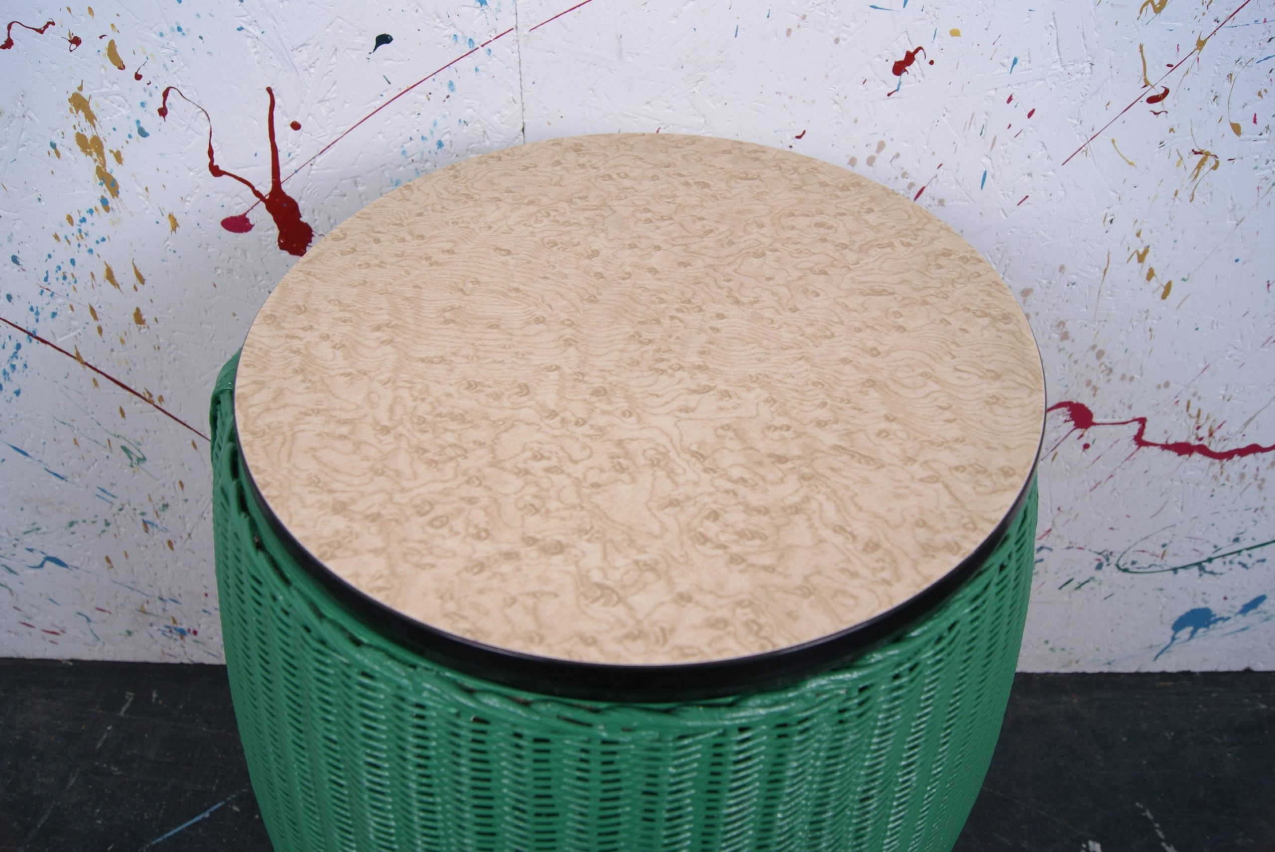 green-laundry-basket-3