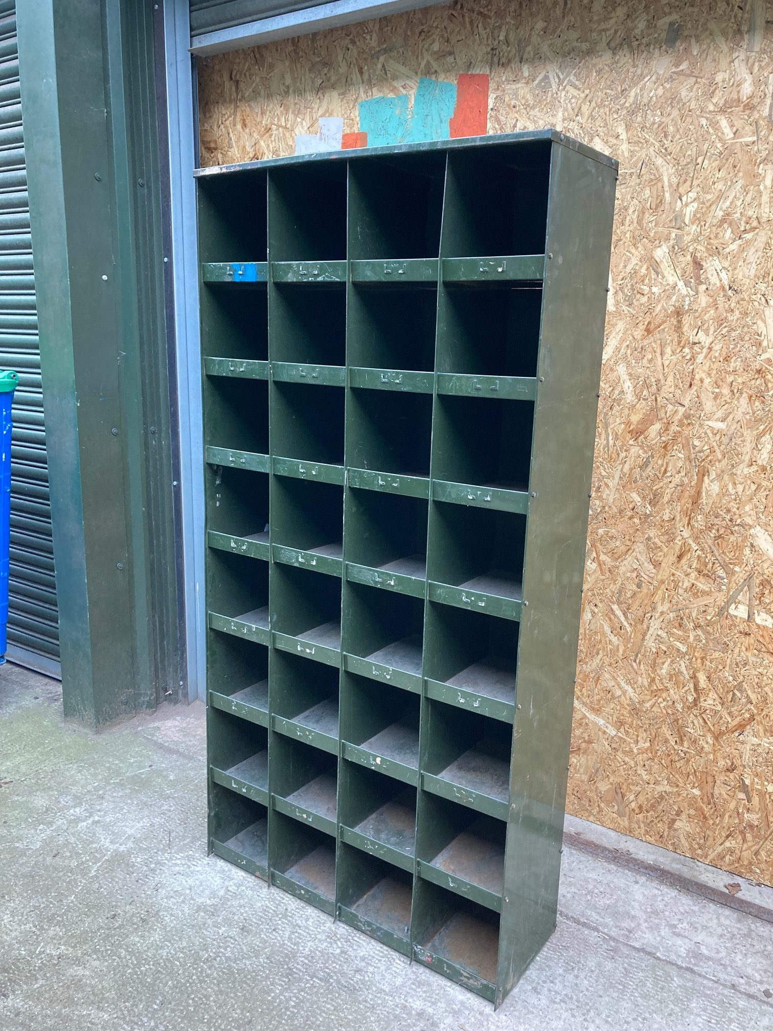 green-metal-pigeon-hole-2