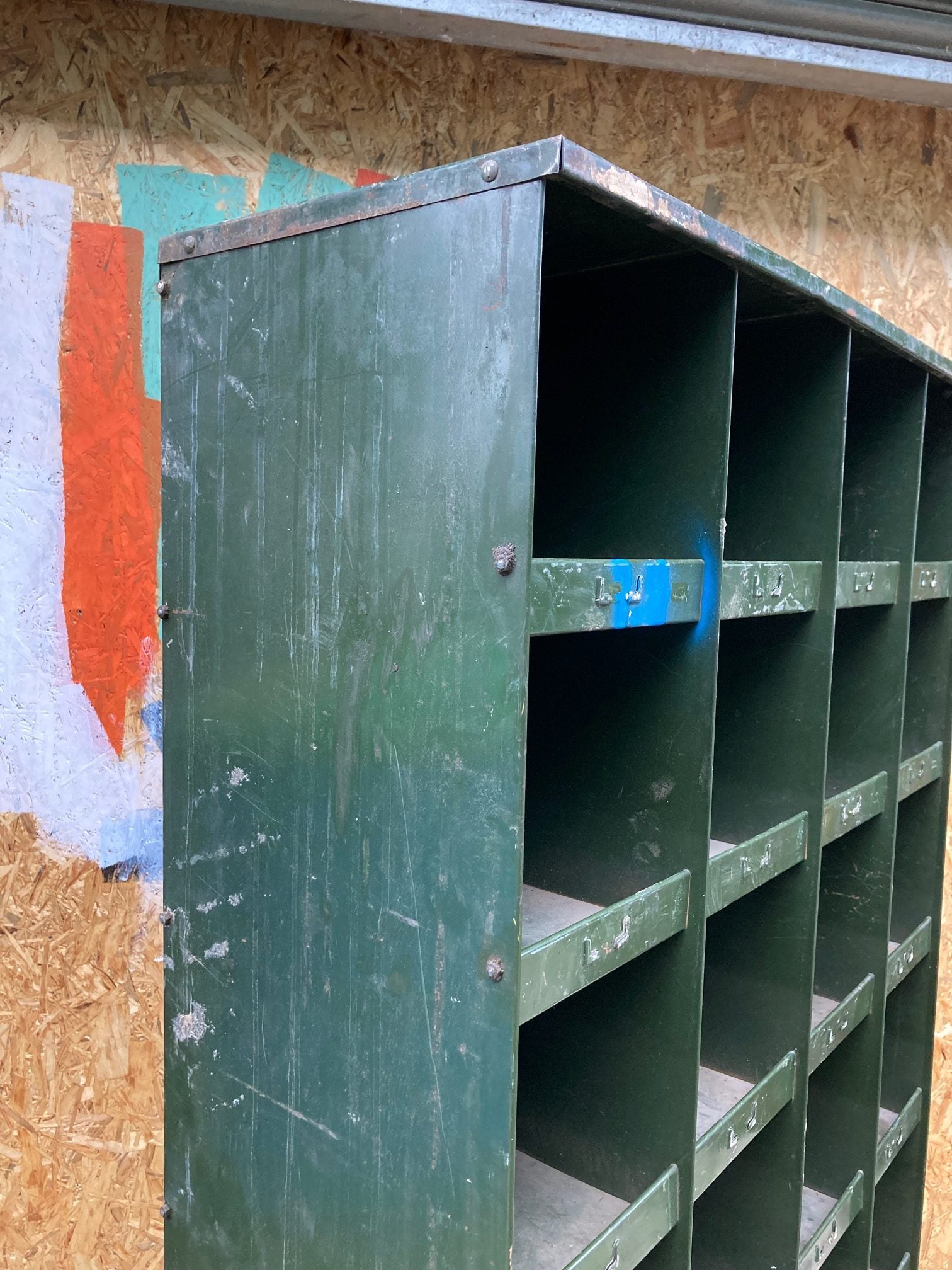 green-metal-pigeon-hole-5