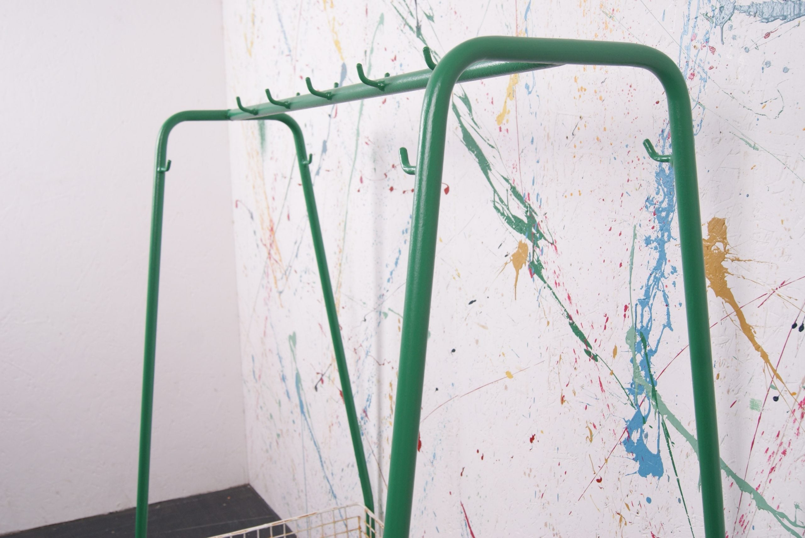 green-portable-coat-rack-5