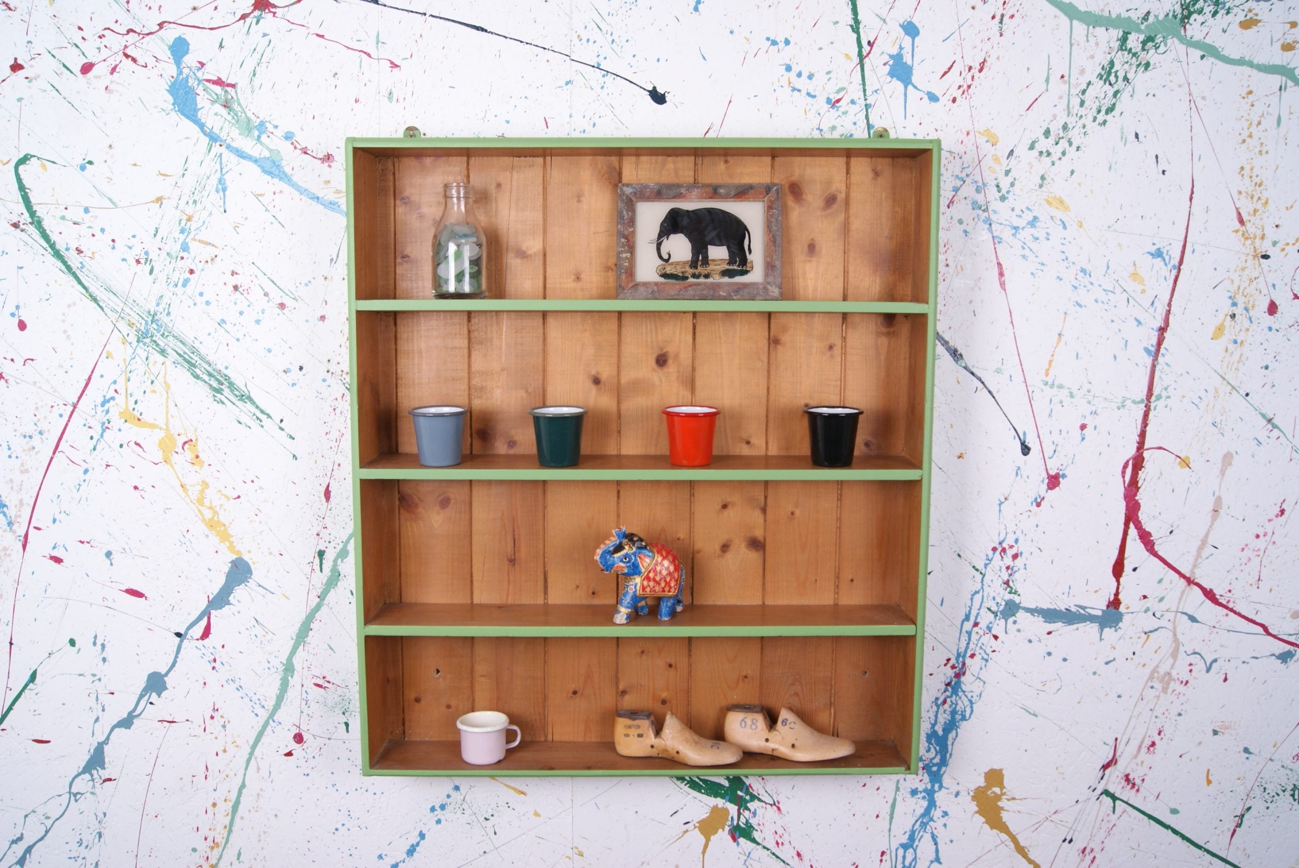 green-shelving-unit-4