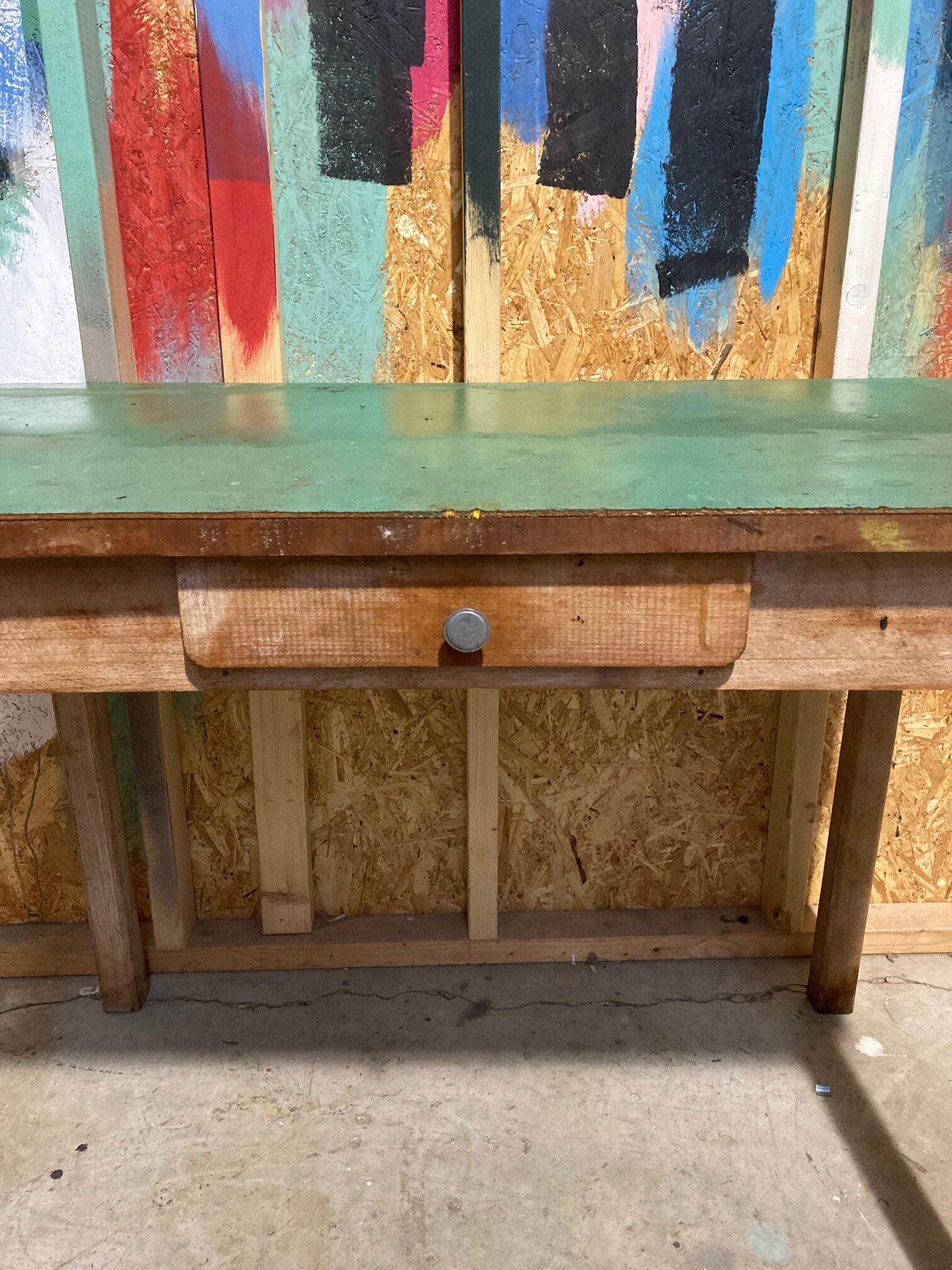 green-topped-table-2