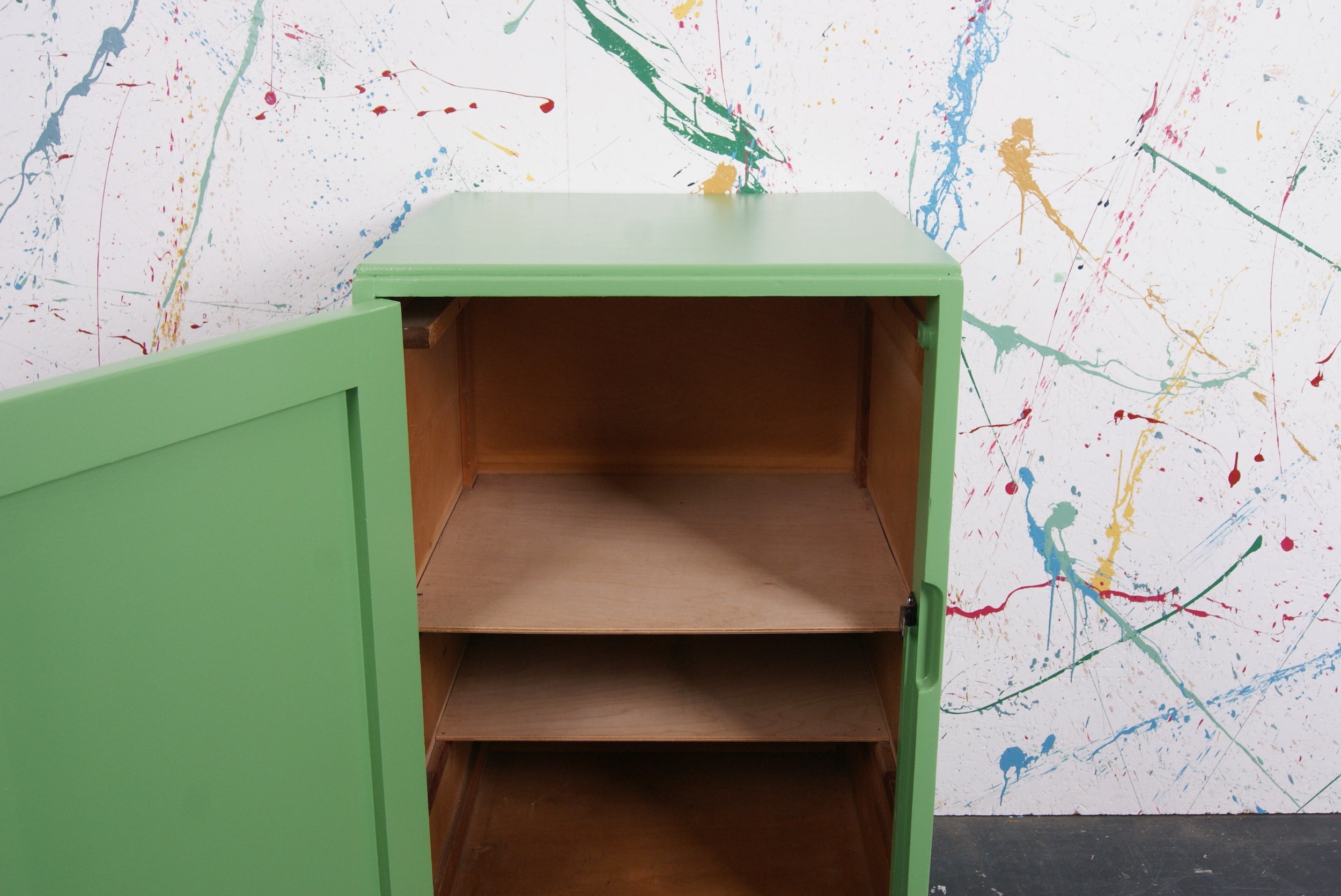 green-wooden-locker-5