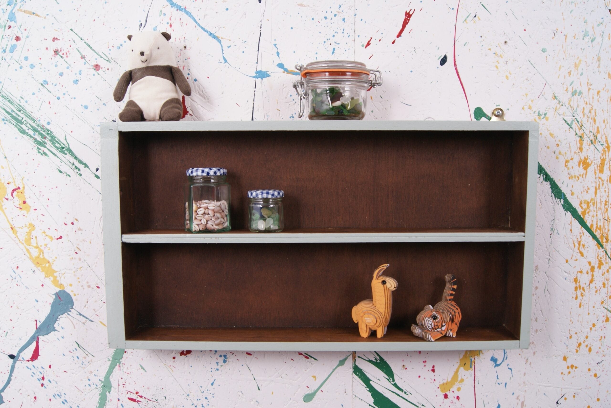 greenblue-display-shelf-3