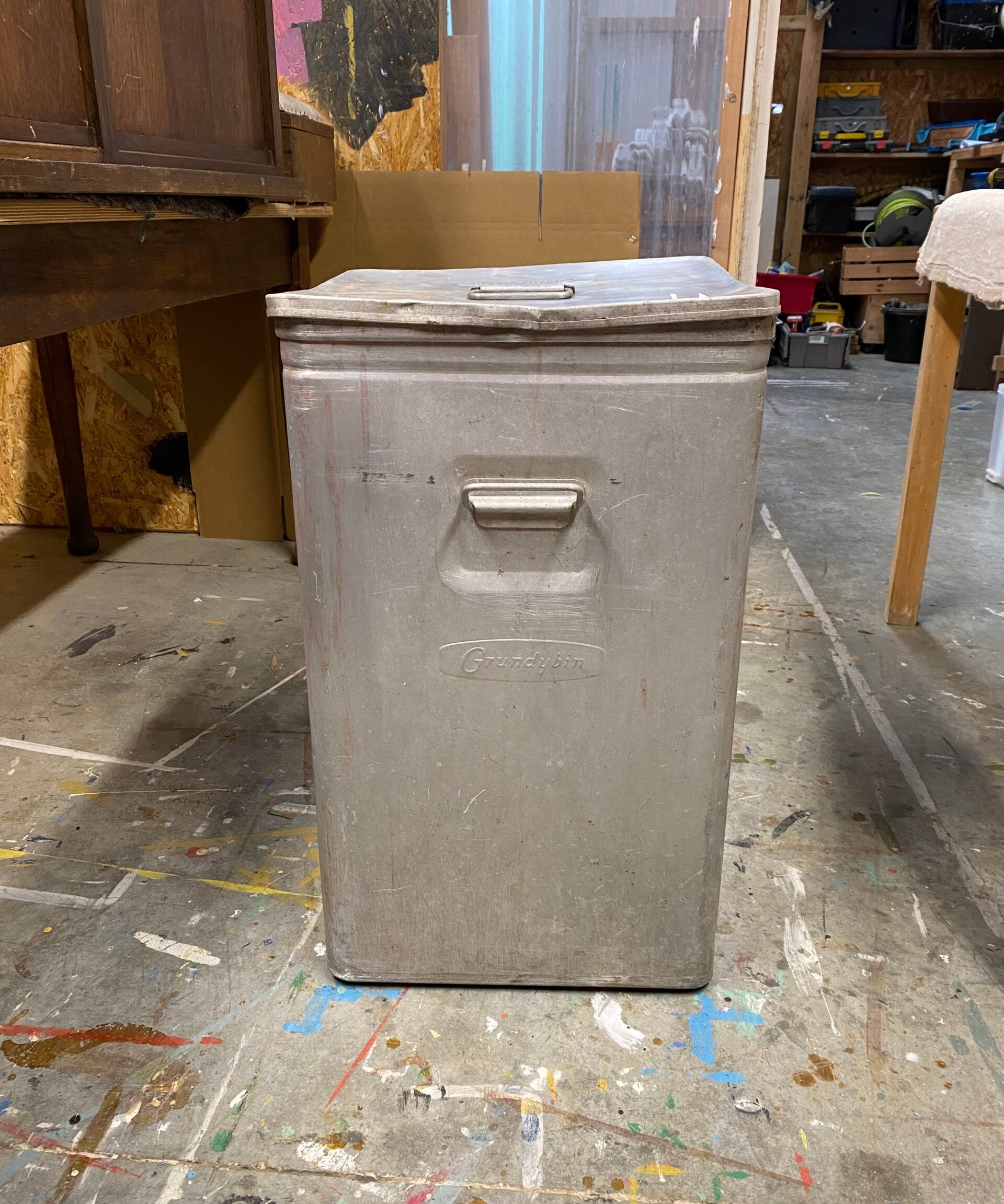 grundy-bin-50