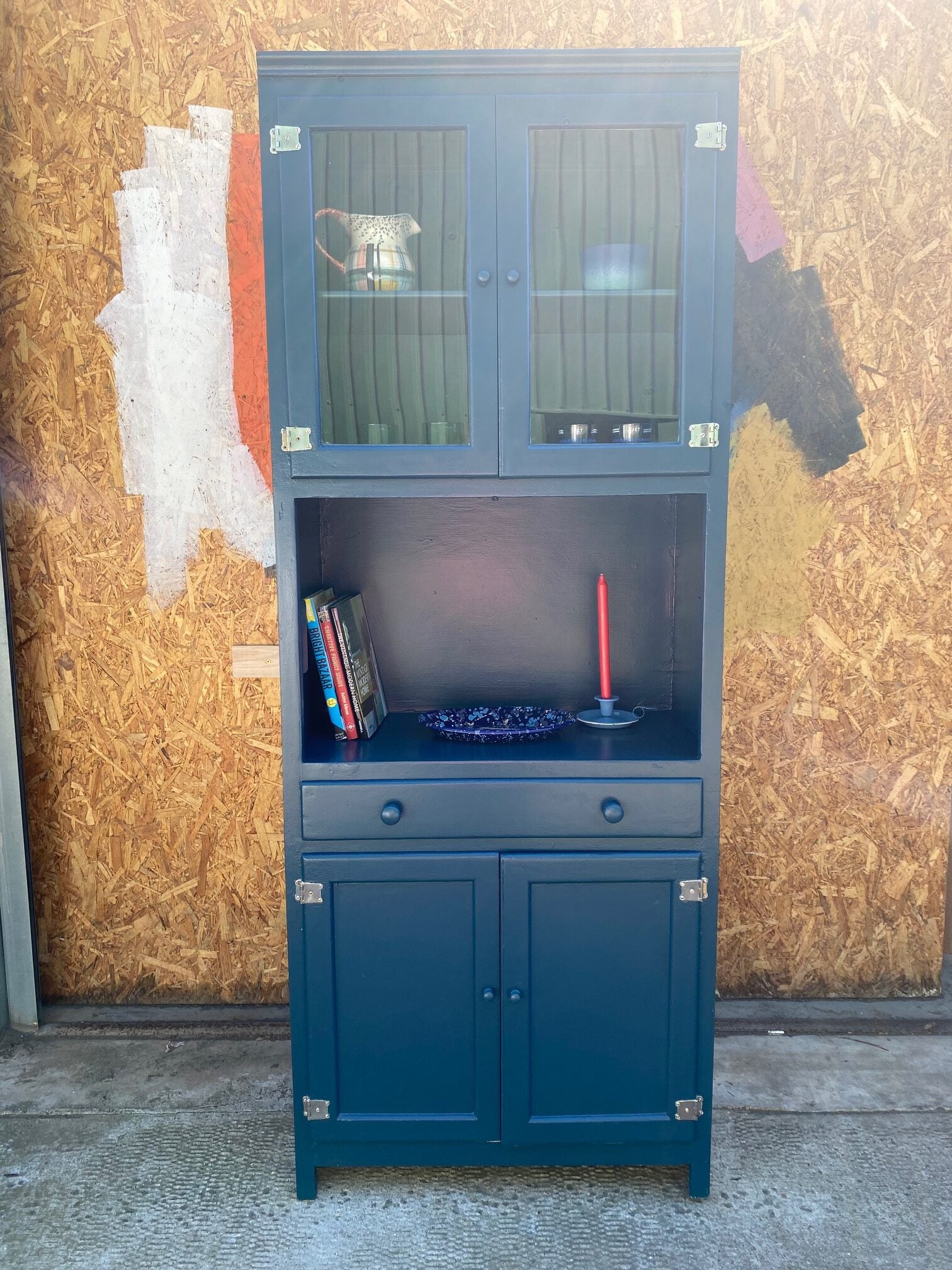 hague-blue-cabinet-11