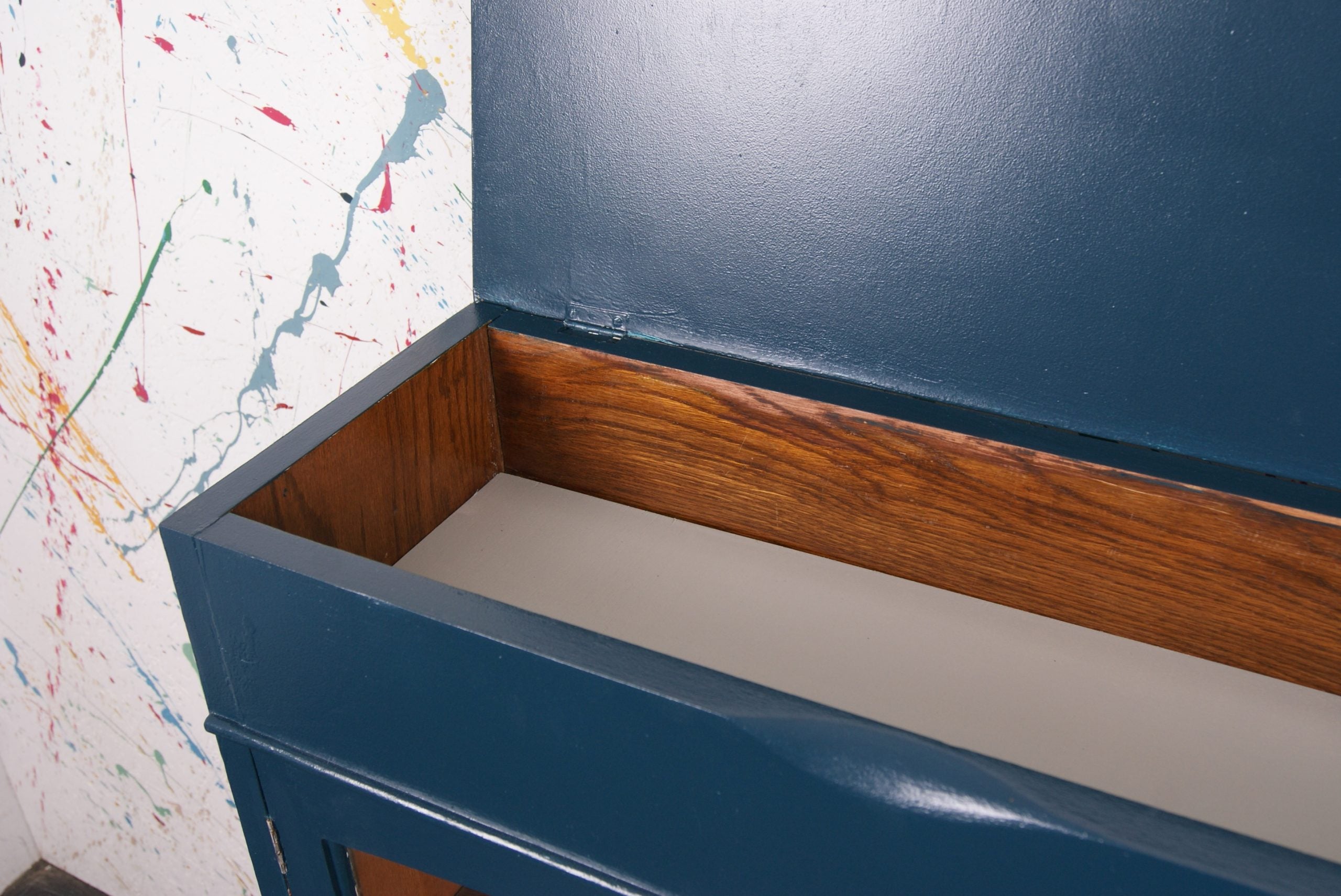 hague-blue-glass-cabinet-2