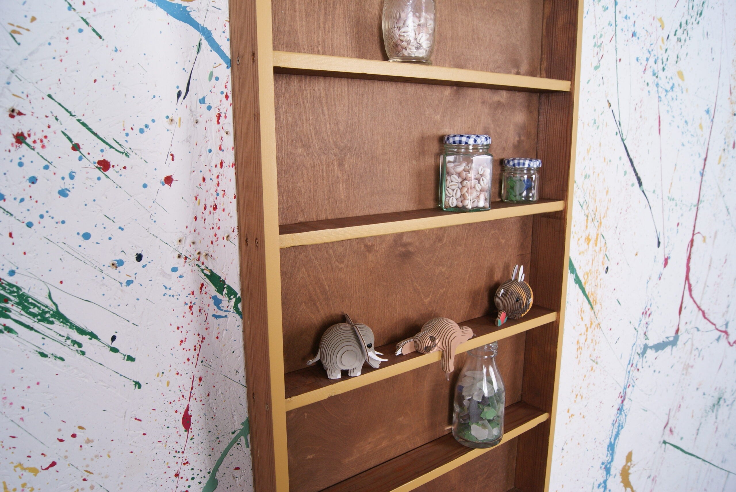 india-yellow-display-shelf-6