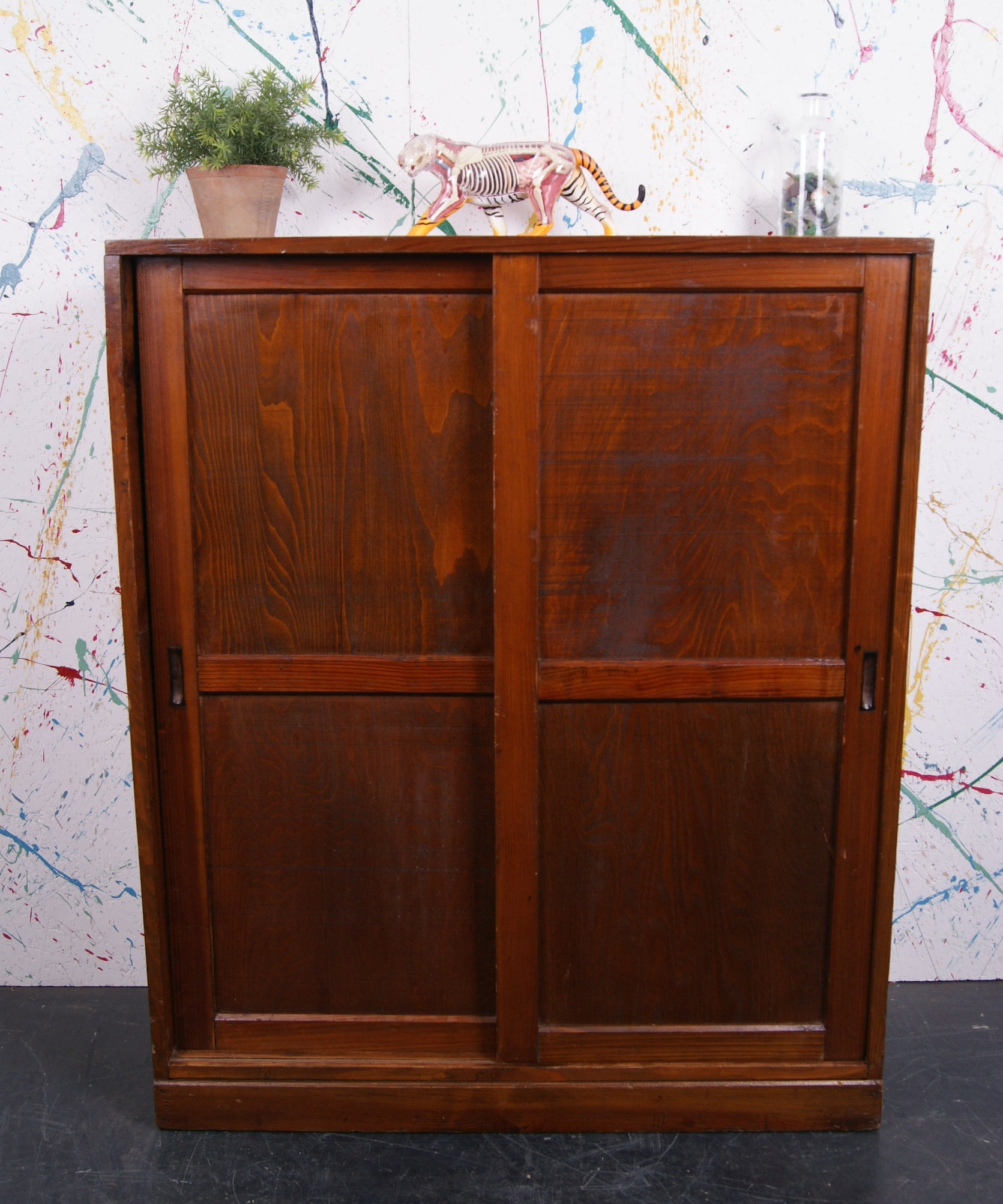 japanese-sliding-door-cupboard-5