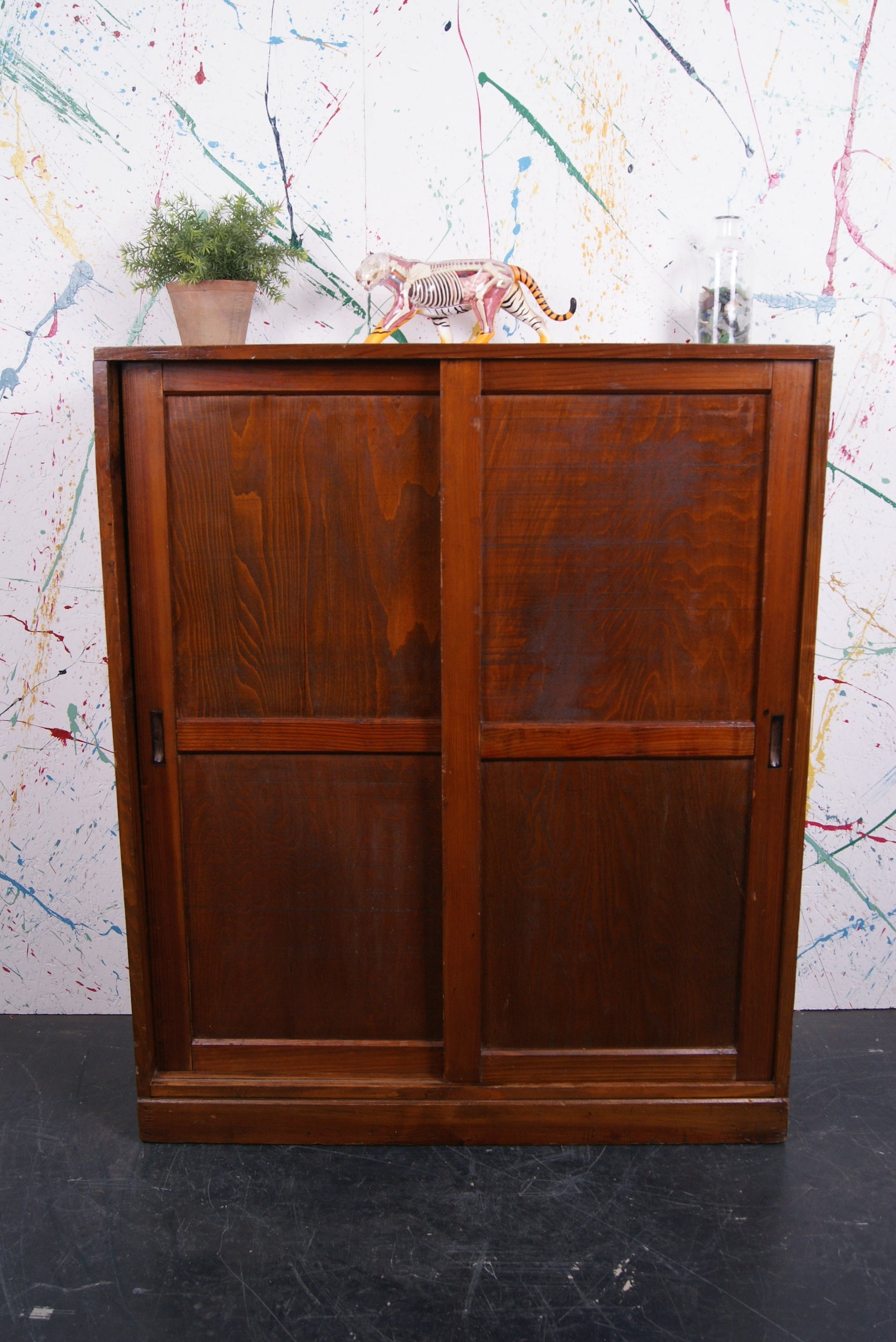 japanese-sliding-door-cupboard-5