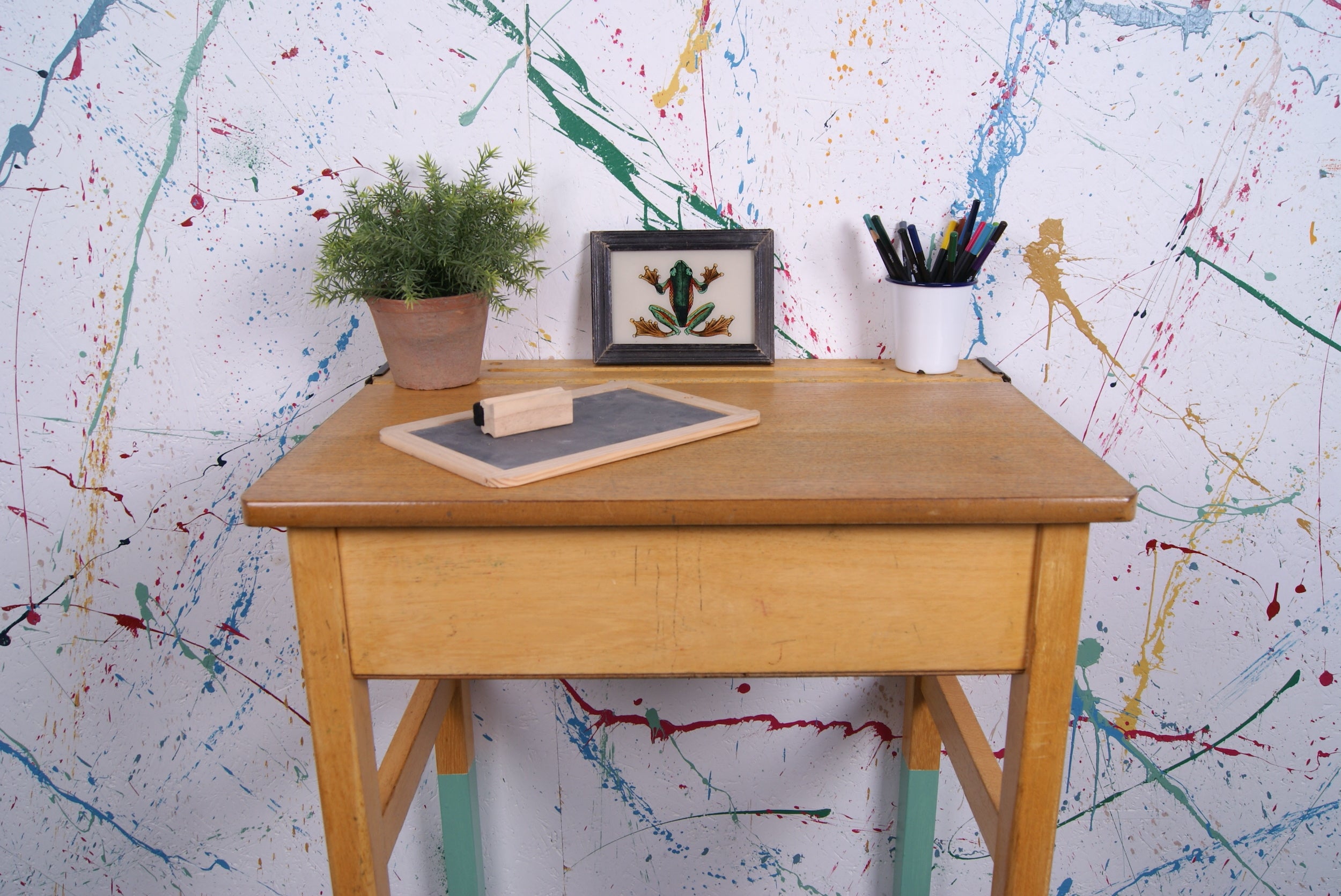 kids-arsenic-single-school-desk-6