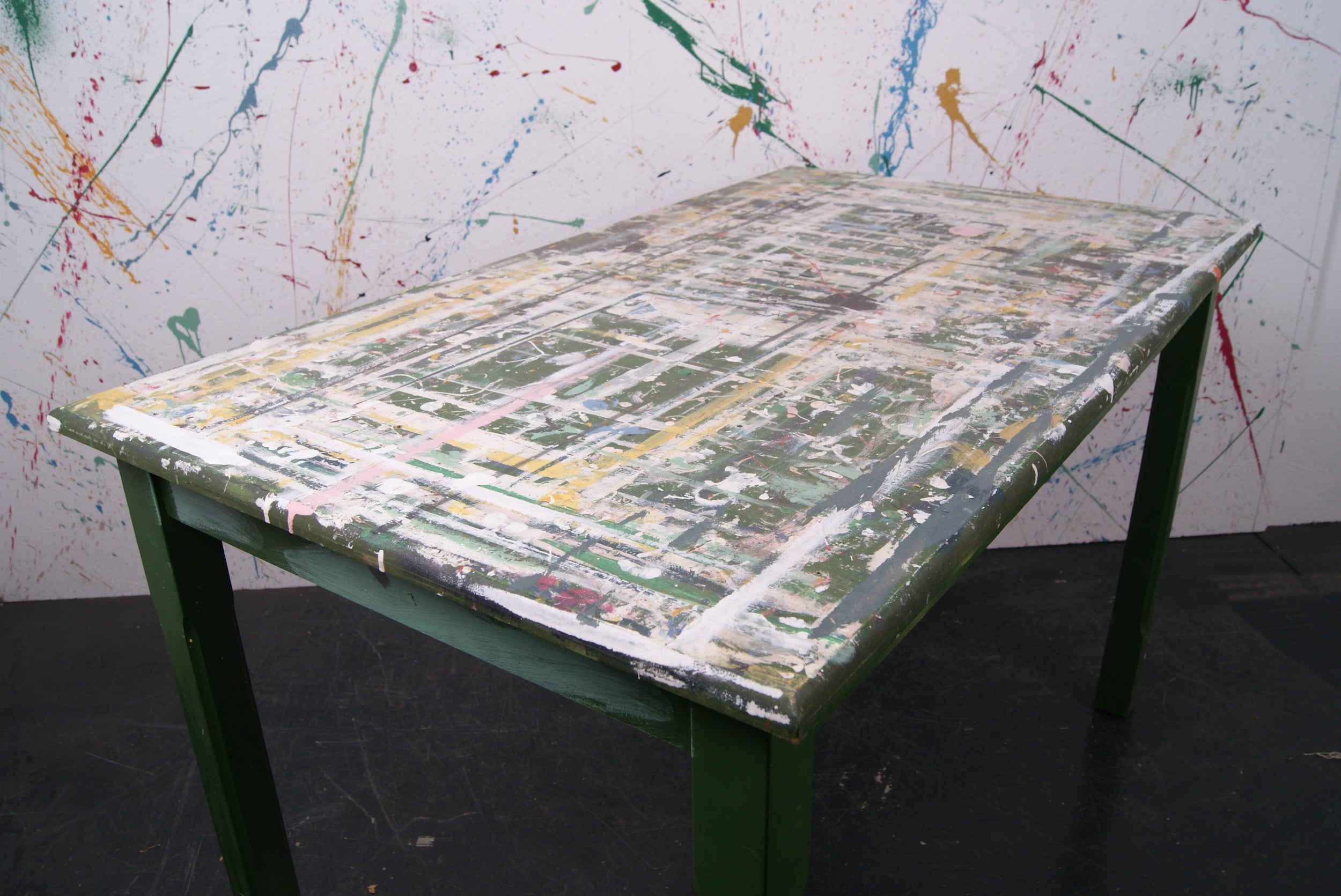kids-art-table-4