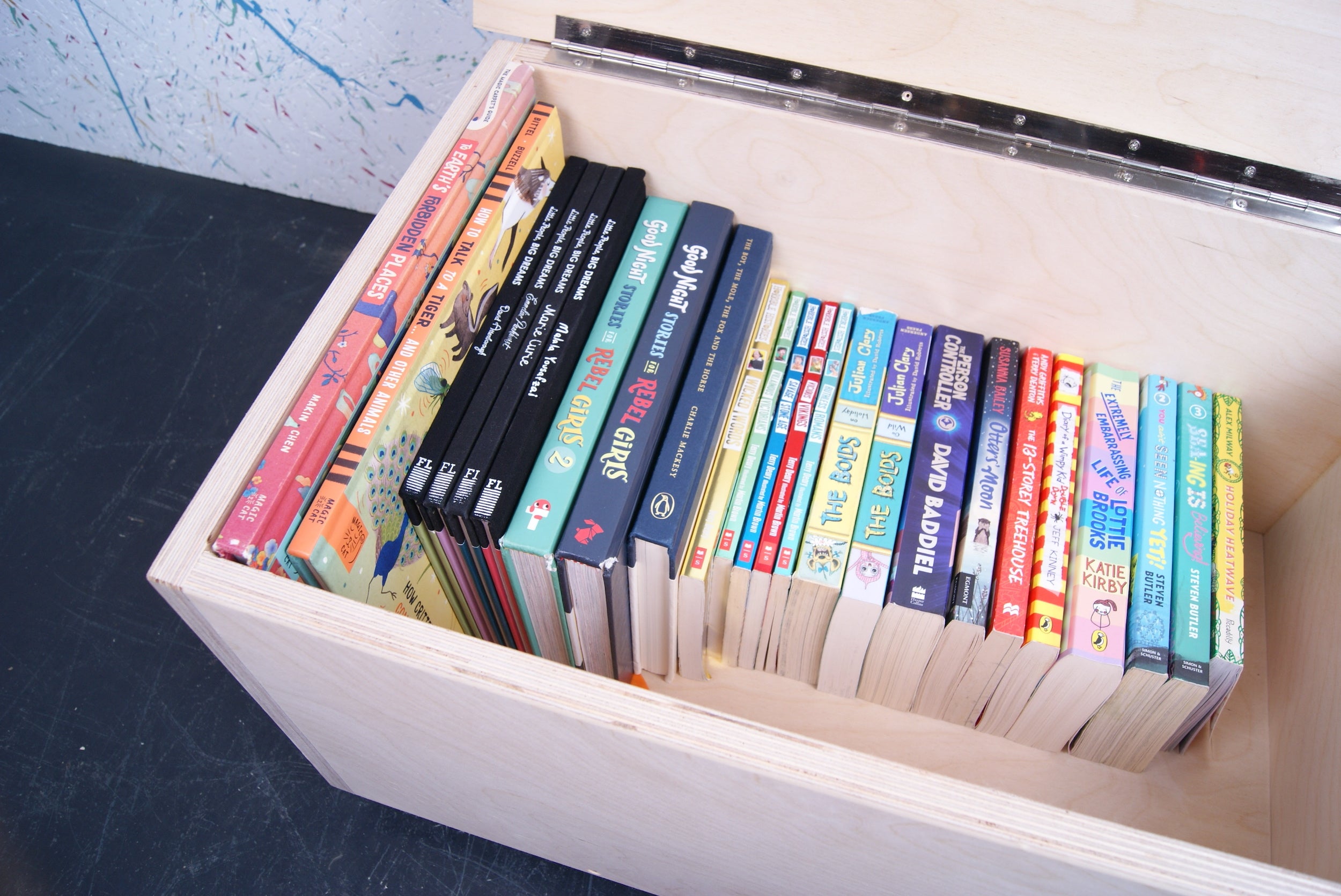kids-birch-ply-box-on-wheels-4.