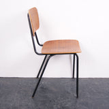 kids-black-chair-4