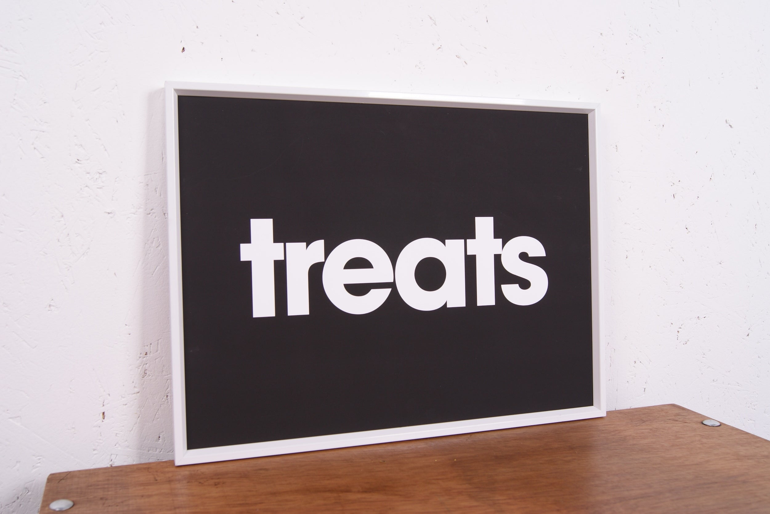 kids-black-treats-print-3
