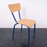 kids-blue-chair-3