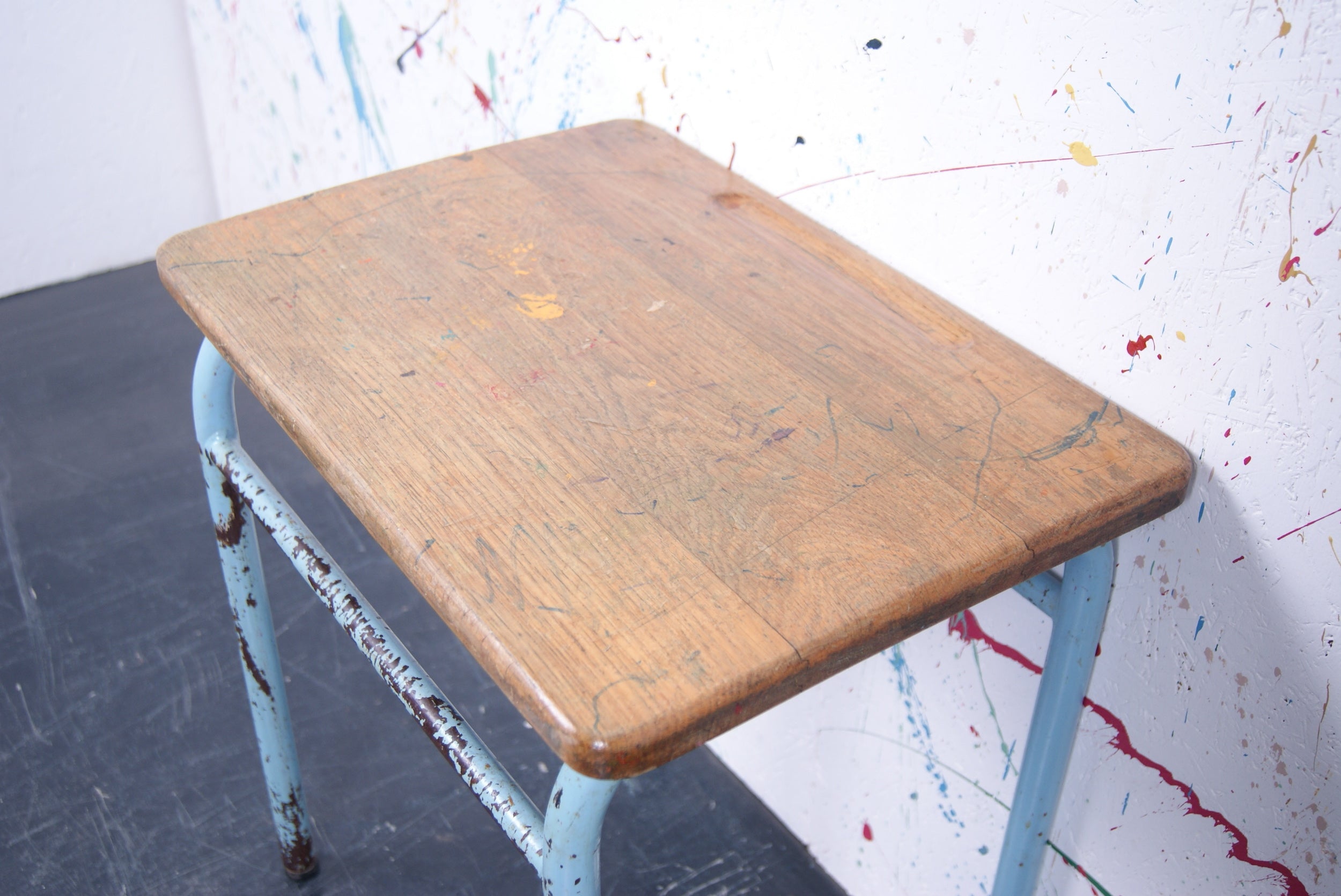 kids-blue-tubular-table-6