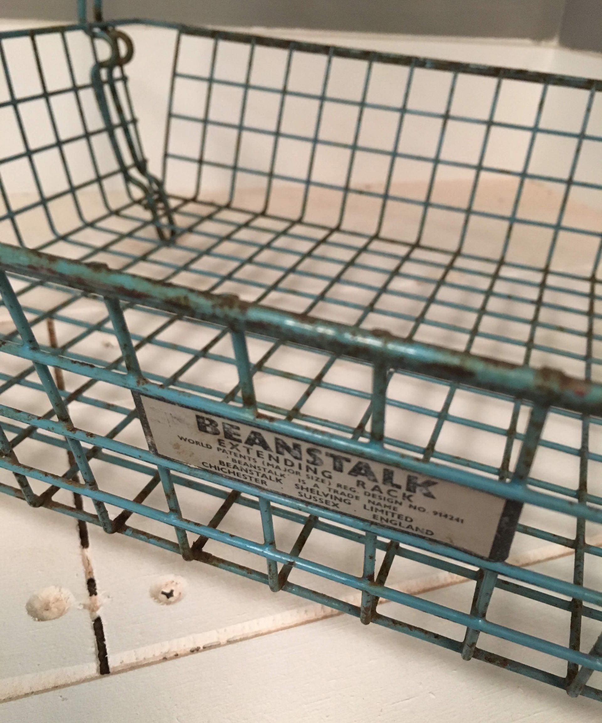 Vintage Light Blue Beanstalk Wire Storage Rack