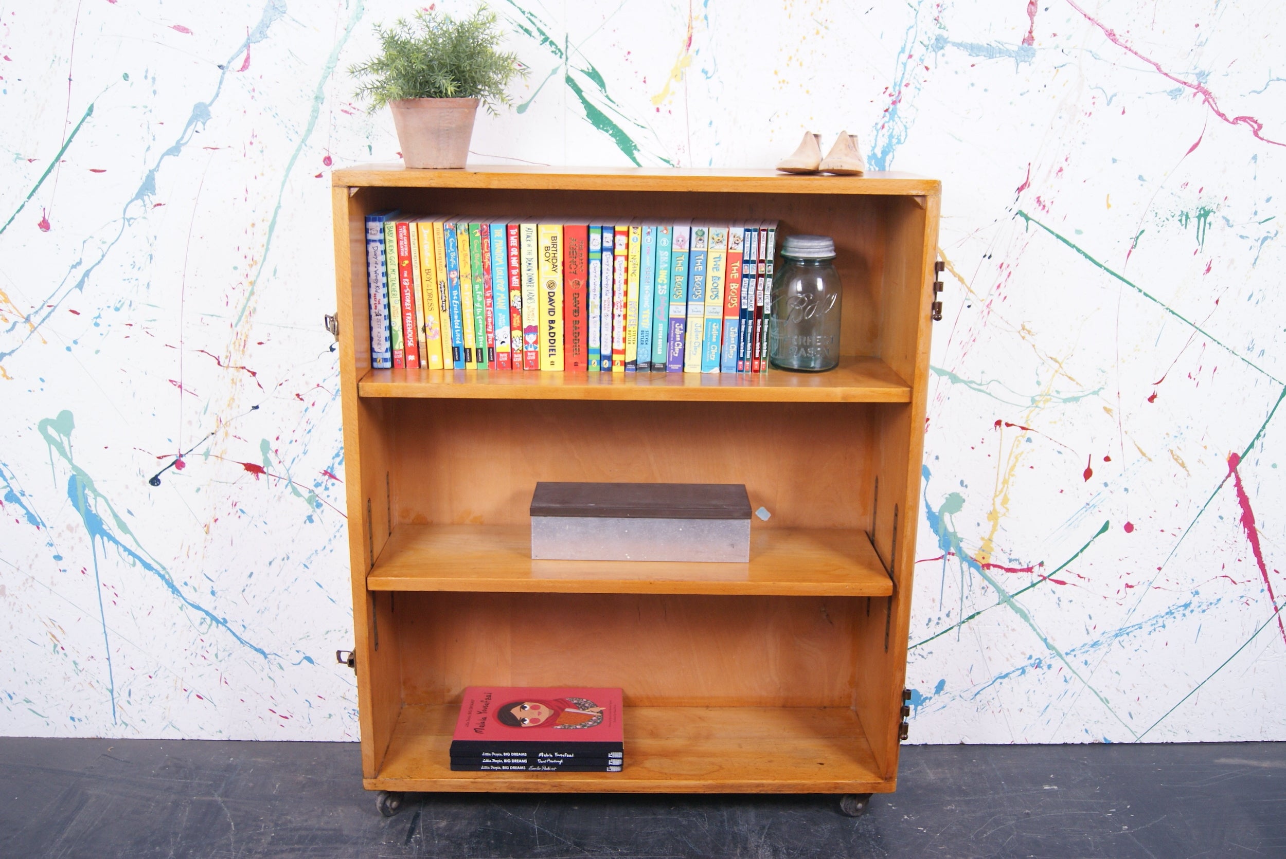 kids-book-trolley-7
