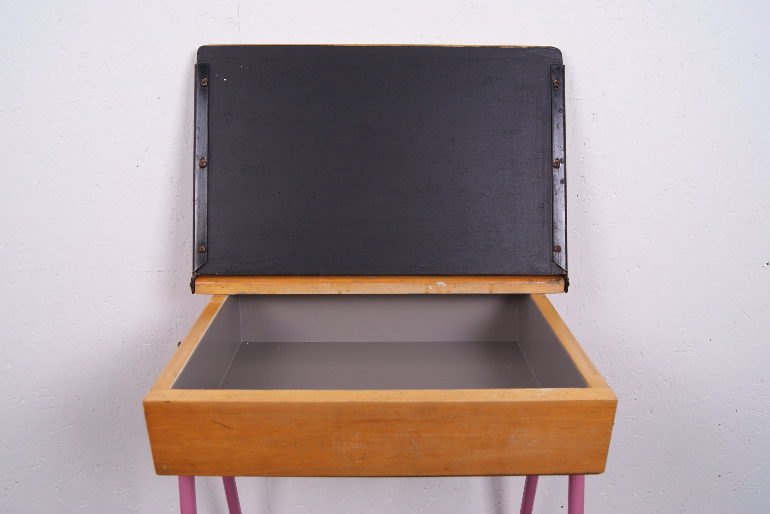 kids-customised-single-desk-3