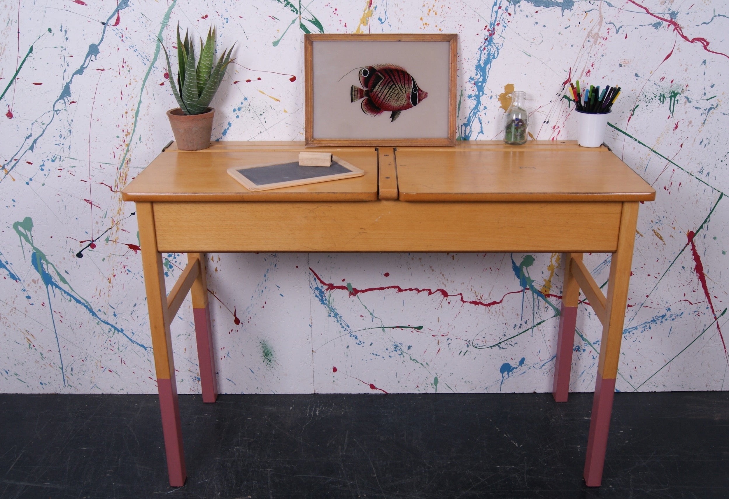 kids-customised-wooden-desk-5