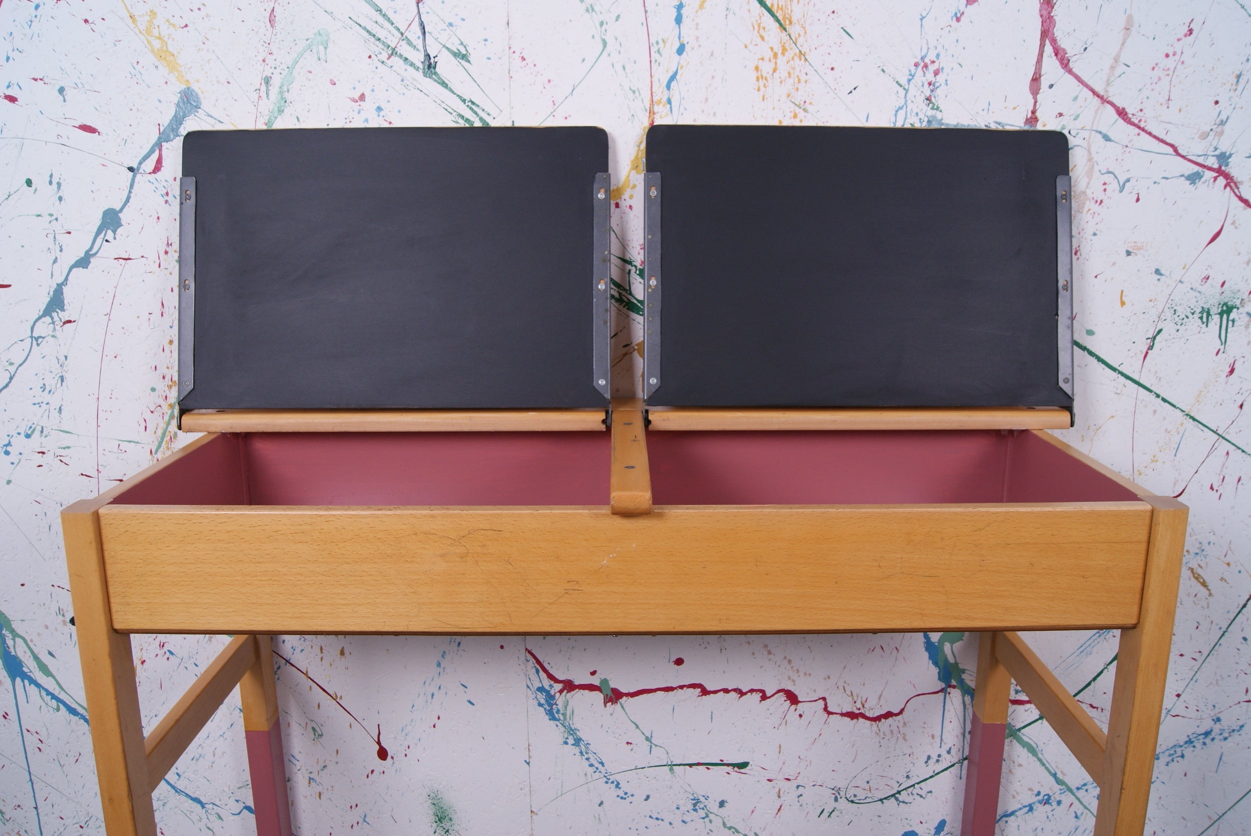 kids-customised-wooden-school-desk-3