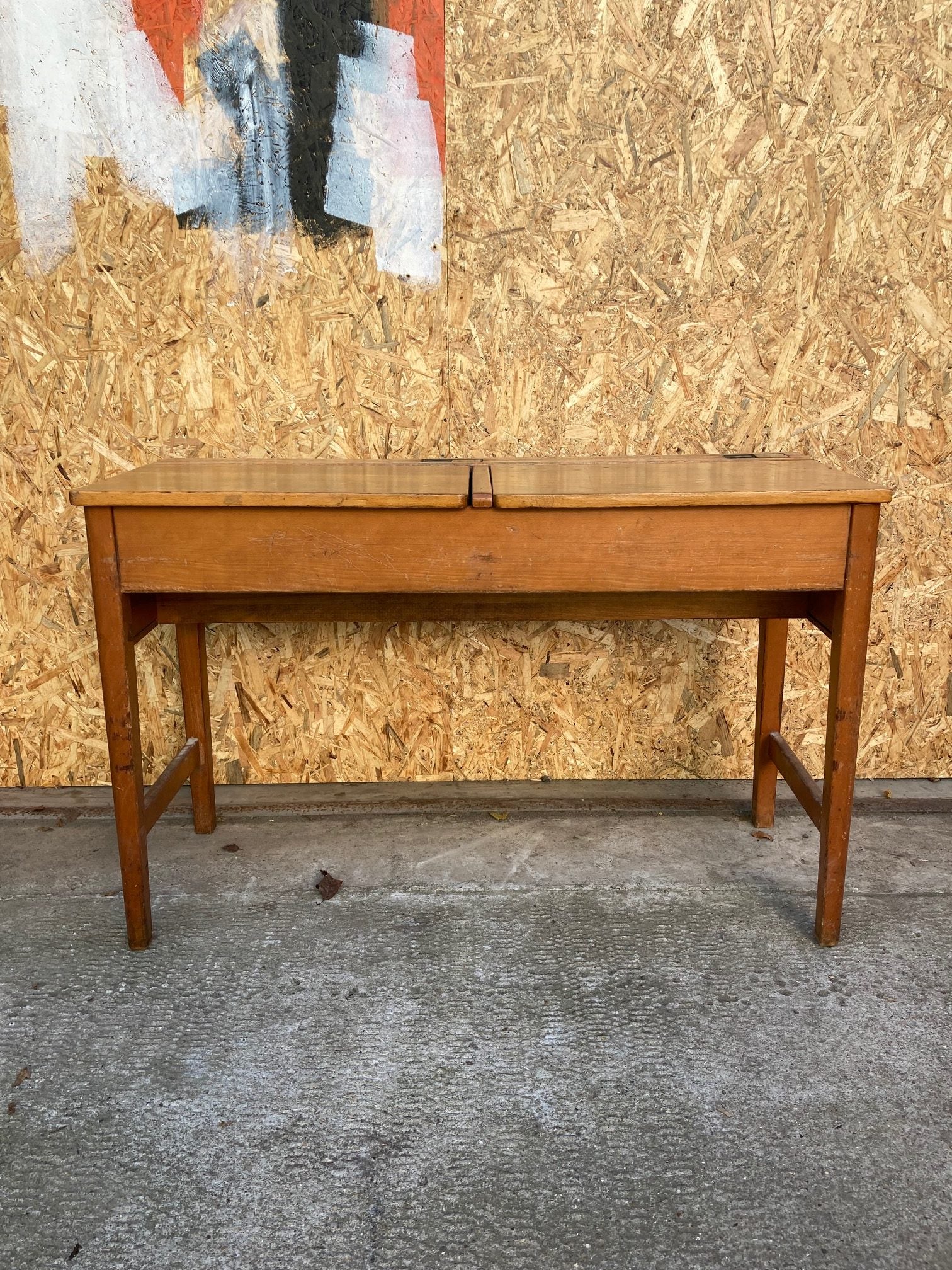 kids-double-lift-up-lid-desk-1