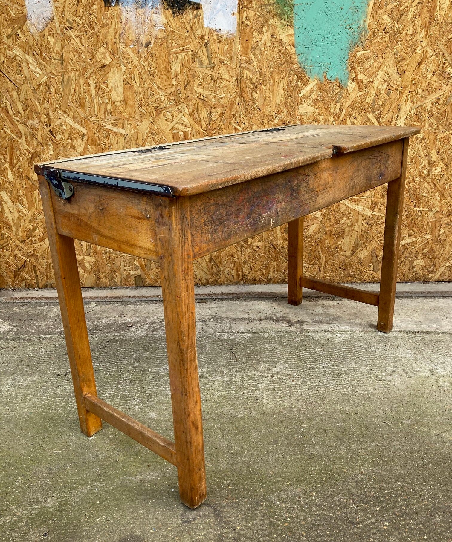 kids-double-liftuplid-desks-5