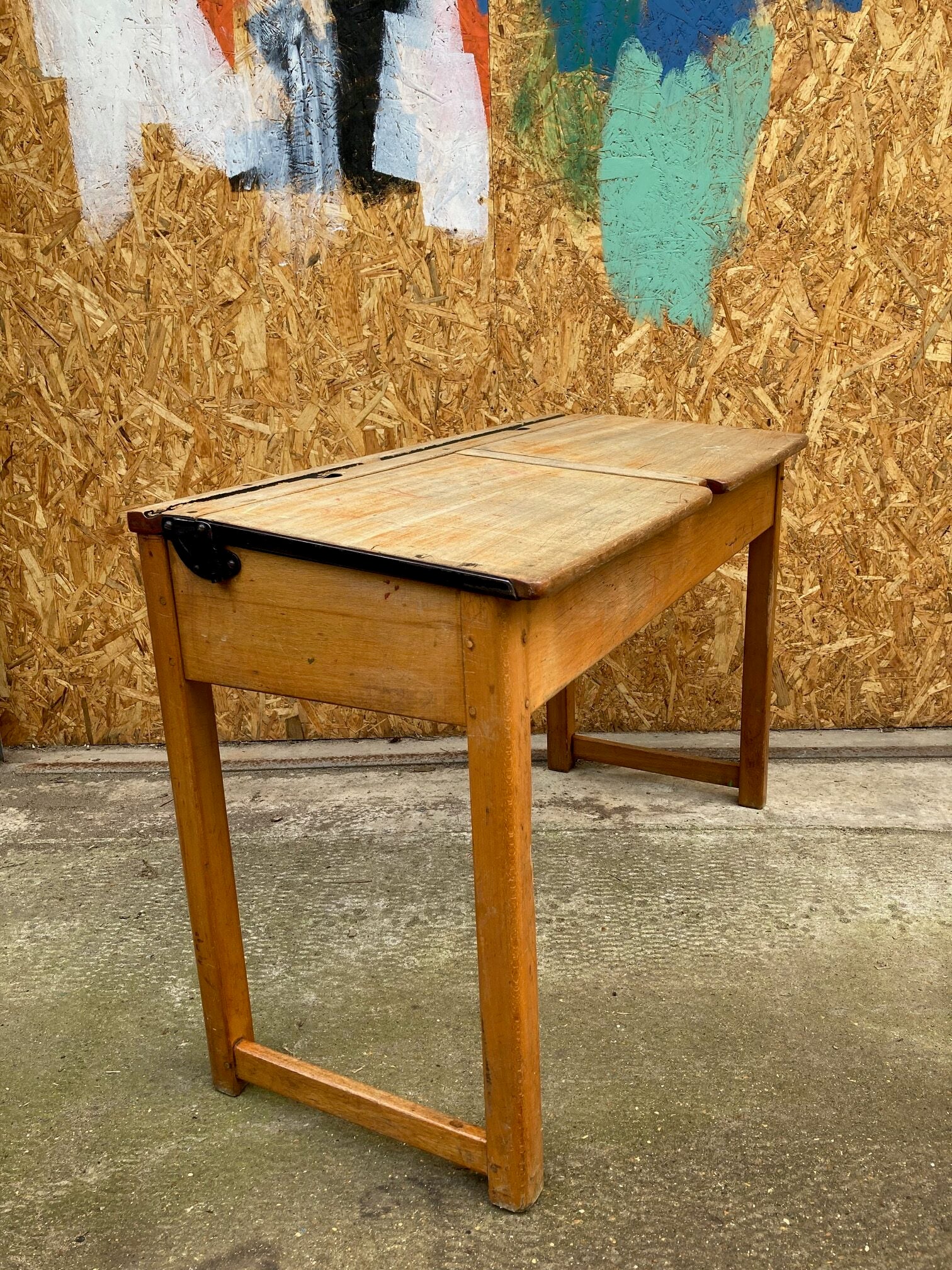 kids-double-sloped-school-desks-5
