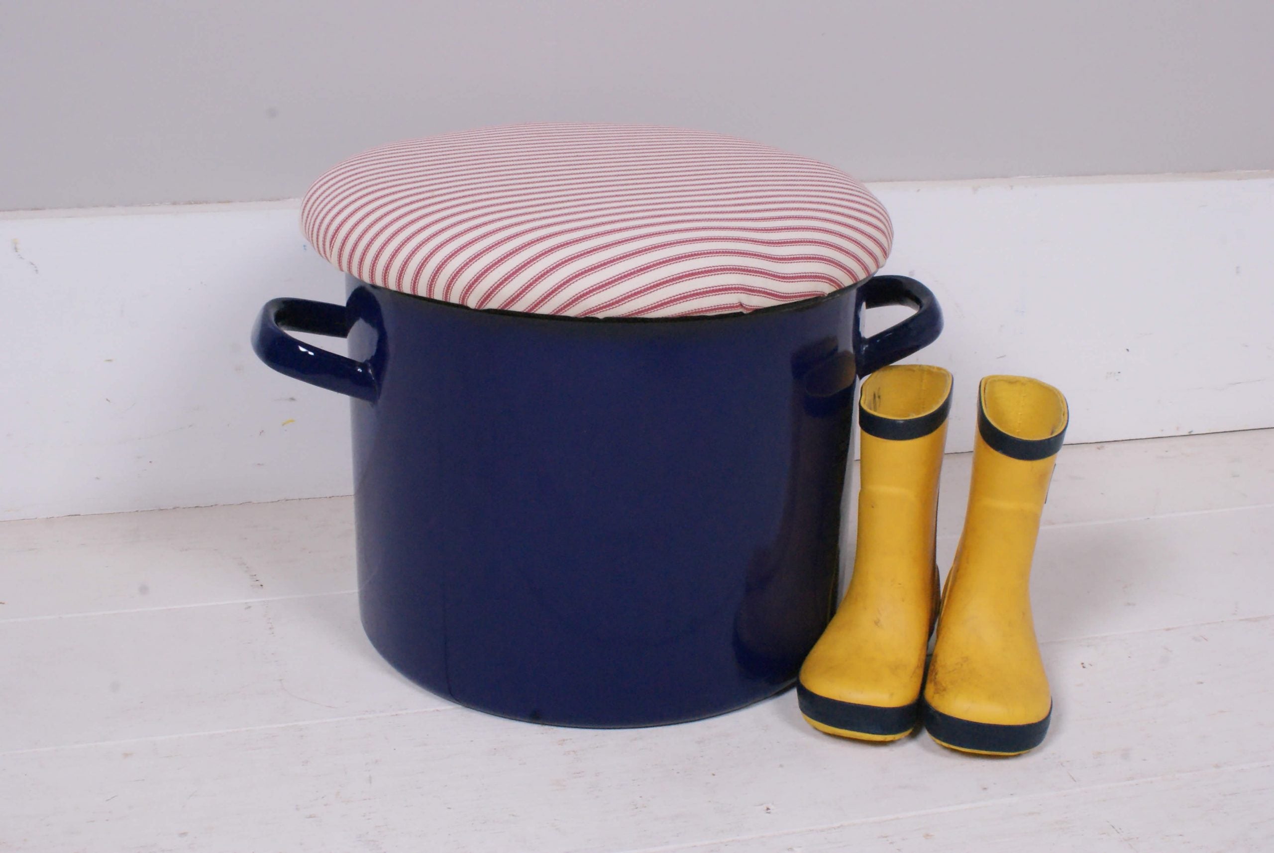 Children's Blue Enamel Pot Seat with Red Ticking Lift off Lid