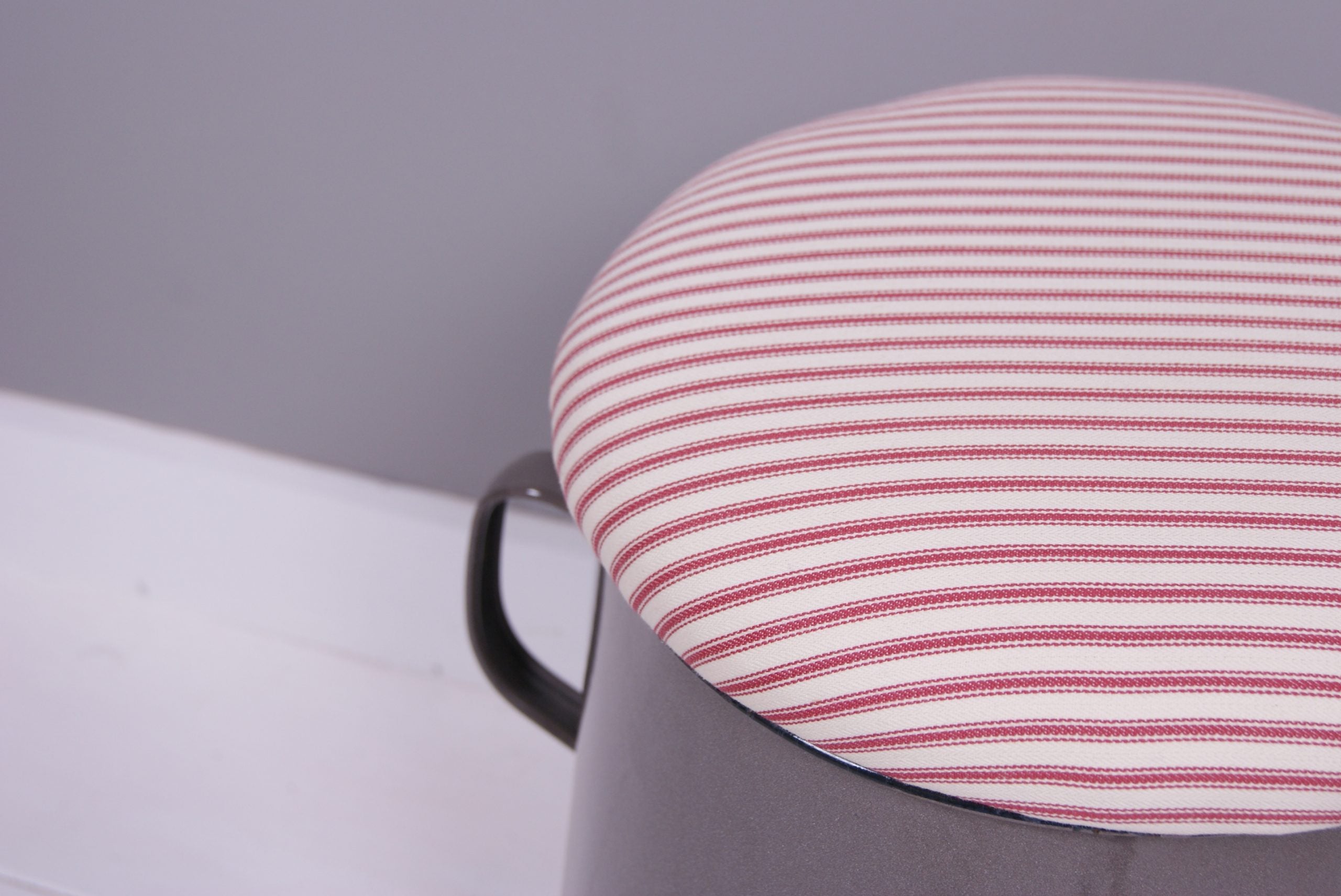 Medium Grey Maggie with Red Ticking Removable Seat Pad