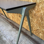 kids-esavian-desk-2