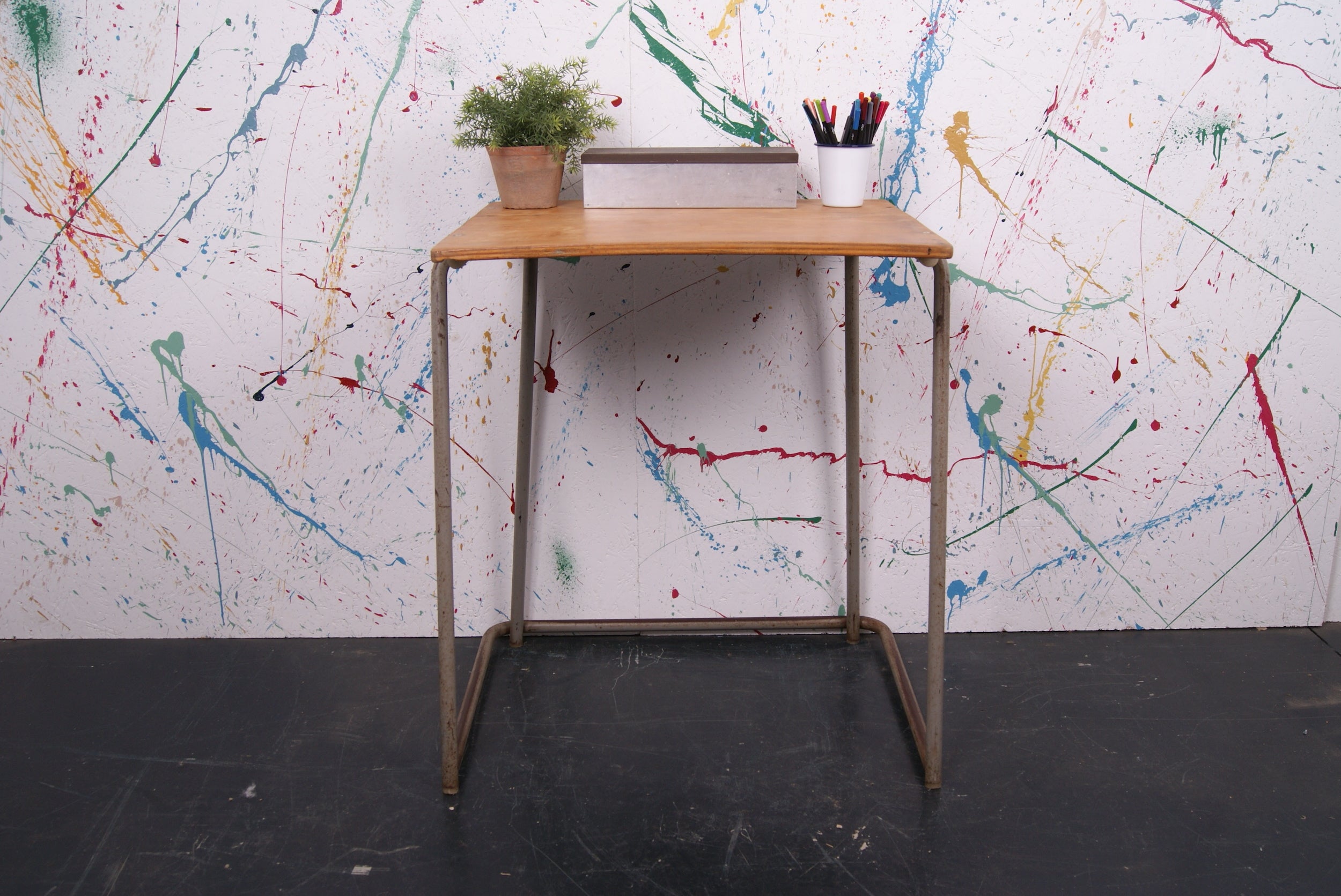 kids-exam-desk-5