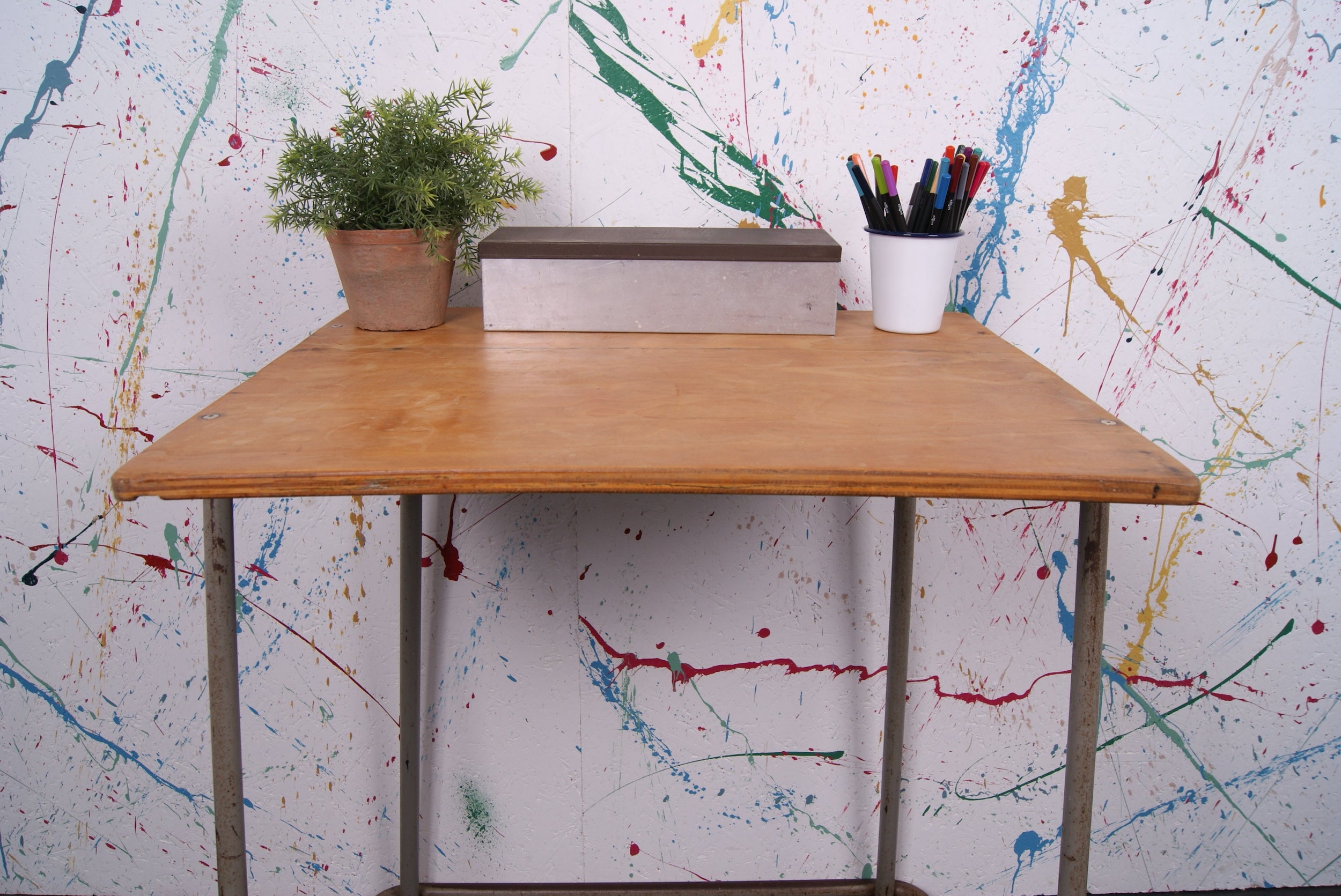 kids-exam-desk-6
