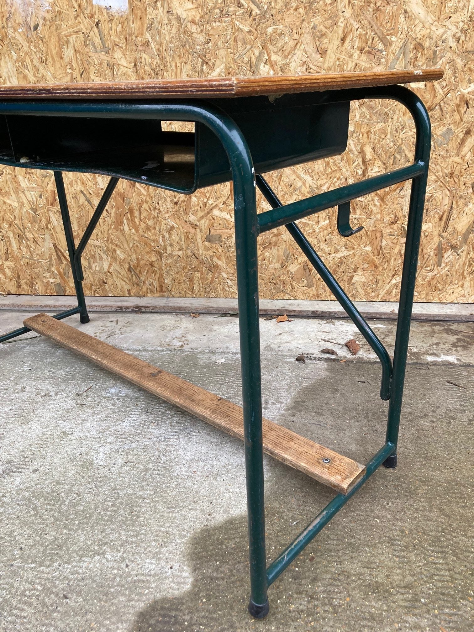 kids-french-metal-double-desk-6