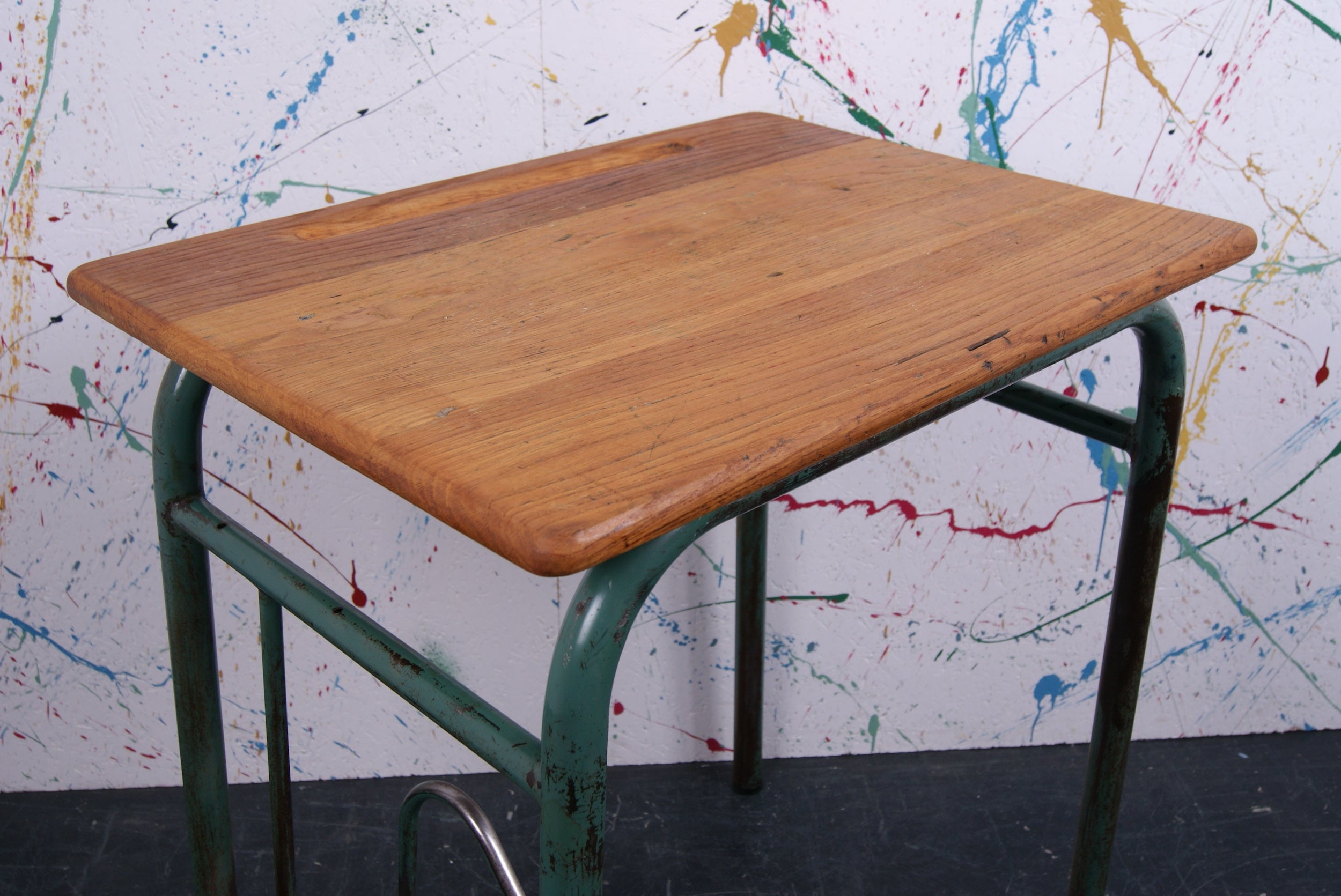 kids-french-metal-single-desk-2