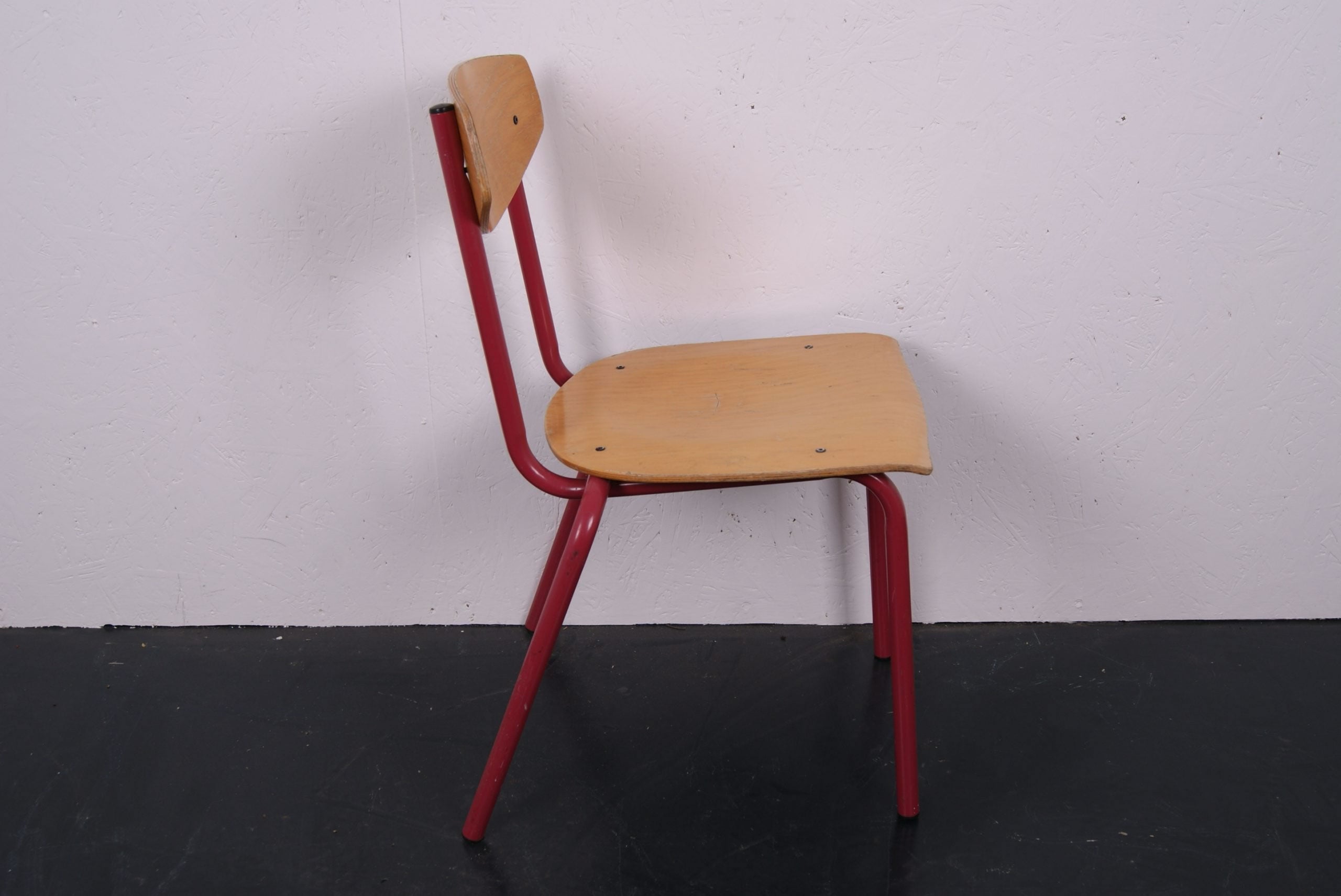 Children's French Pink Metal Legged Stackable Chairs